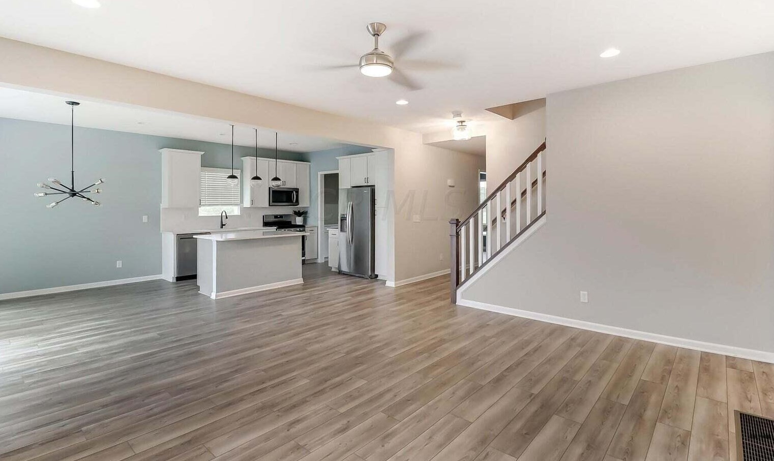 934 Thornhill Pl, Lancaster OH  43130-7730 exterior