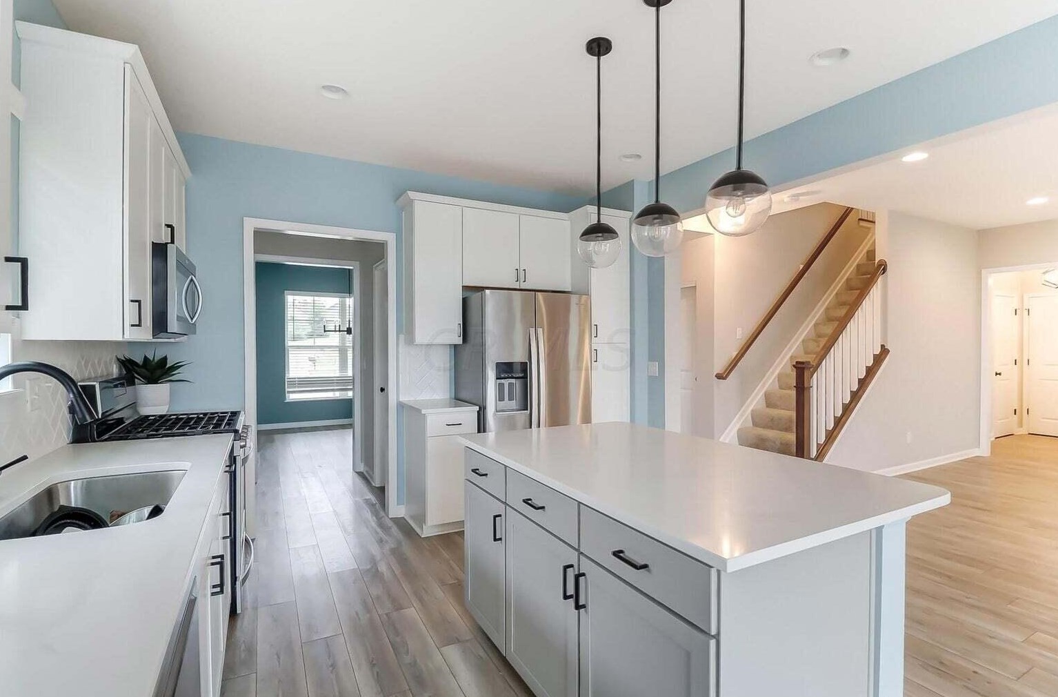 934 Thornhill Pl, Lancaster OH  43130-7730 exterior