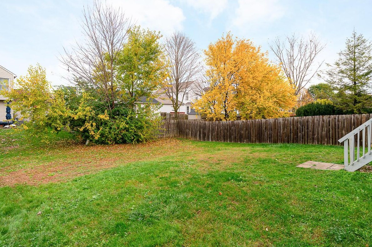 6994 Weurful Dr, Cnl Wnchstr OH  43110-8444 exterior