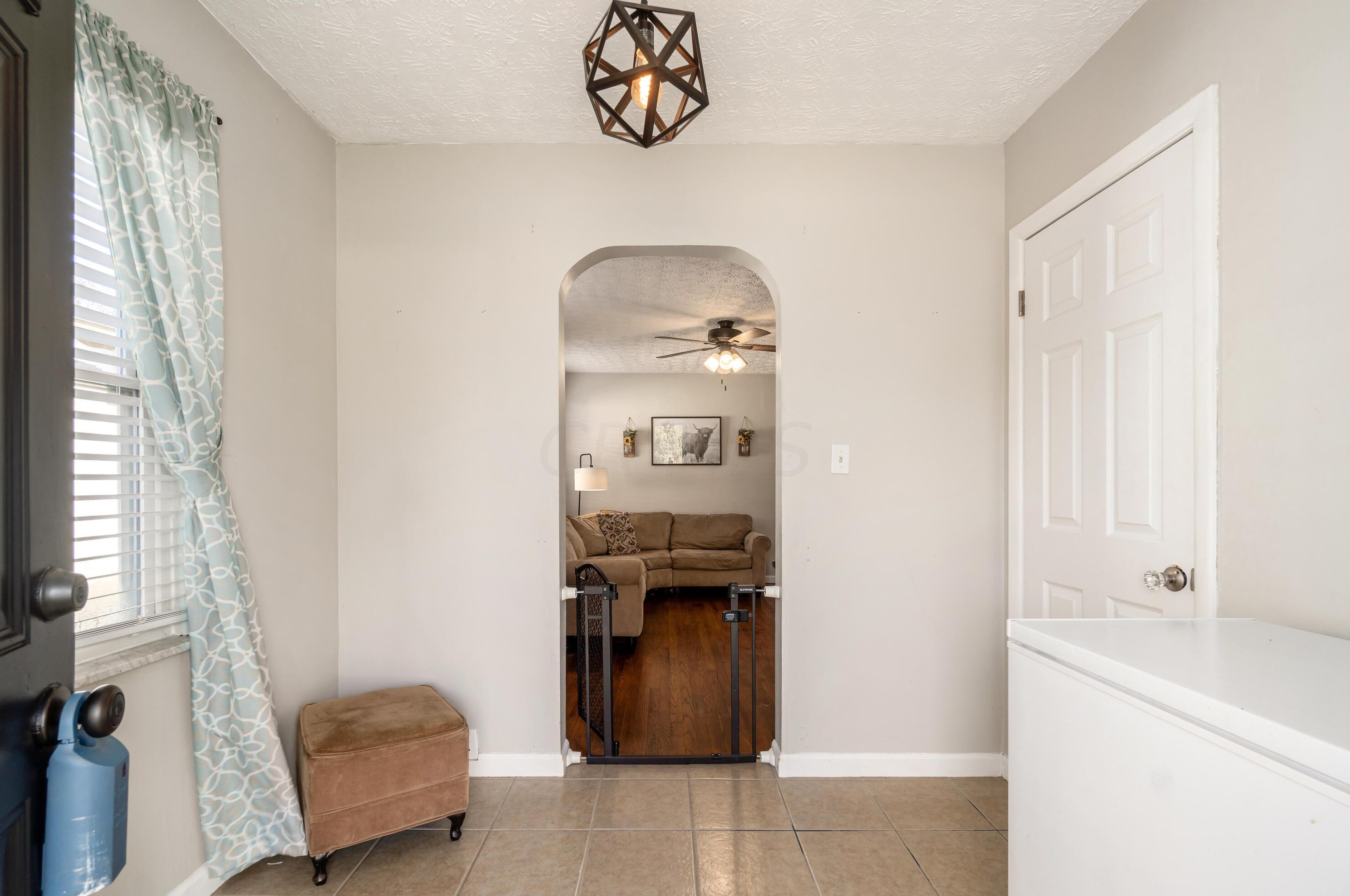 520 Eldon Ave, Columbus OH 43204-3702 exterior