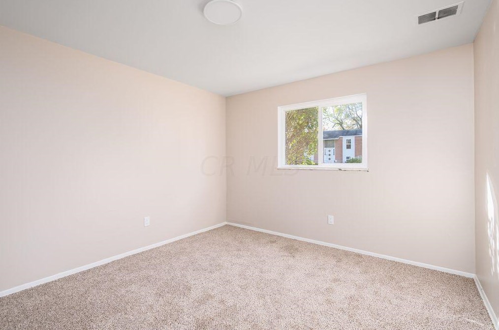 3720 Beulah Rd, Columbus OH 43224-2615 exterior