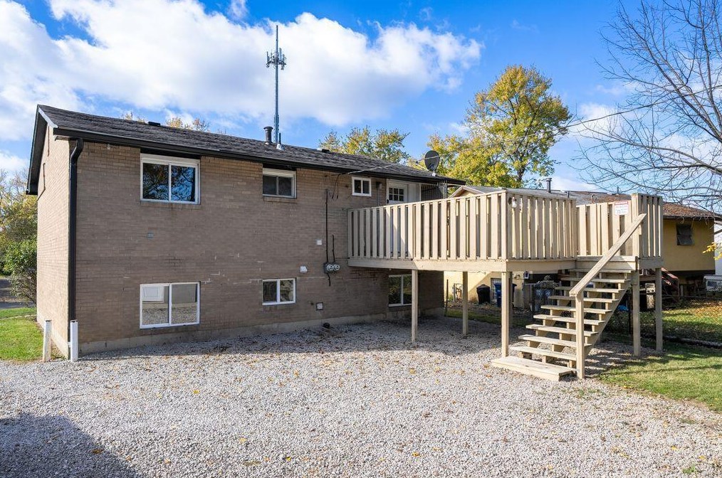 3720 Beulah Rd, Columbus OH 43224-2615 exterior