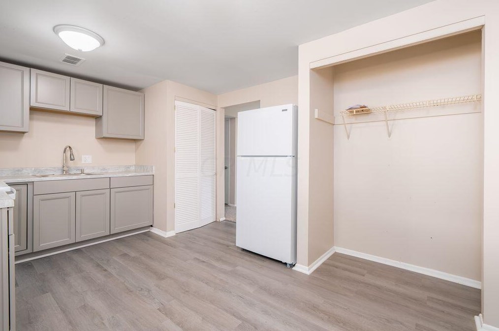 3720 Beulah Rd, Columbus OH 43224-2615 exterior