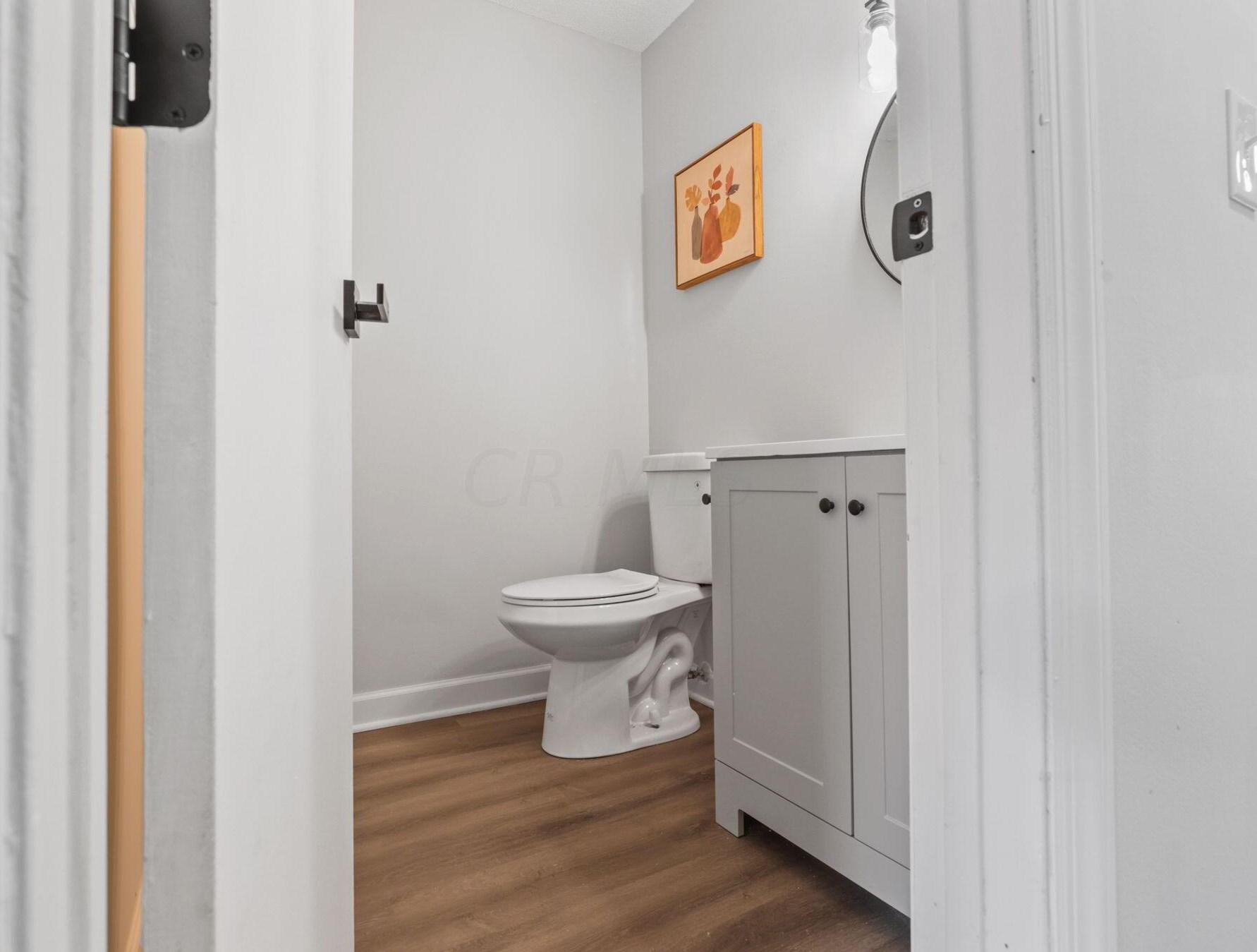 1601 Stephanie Ct, Columbus OH 43232-7408 exterior