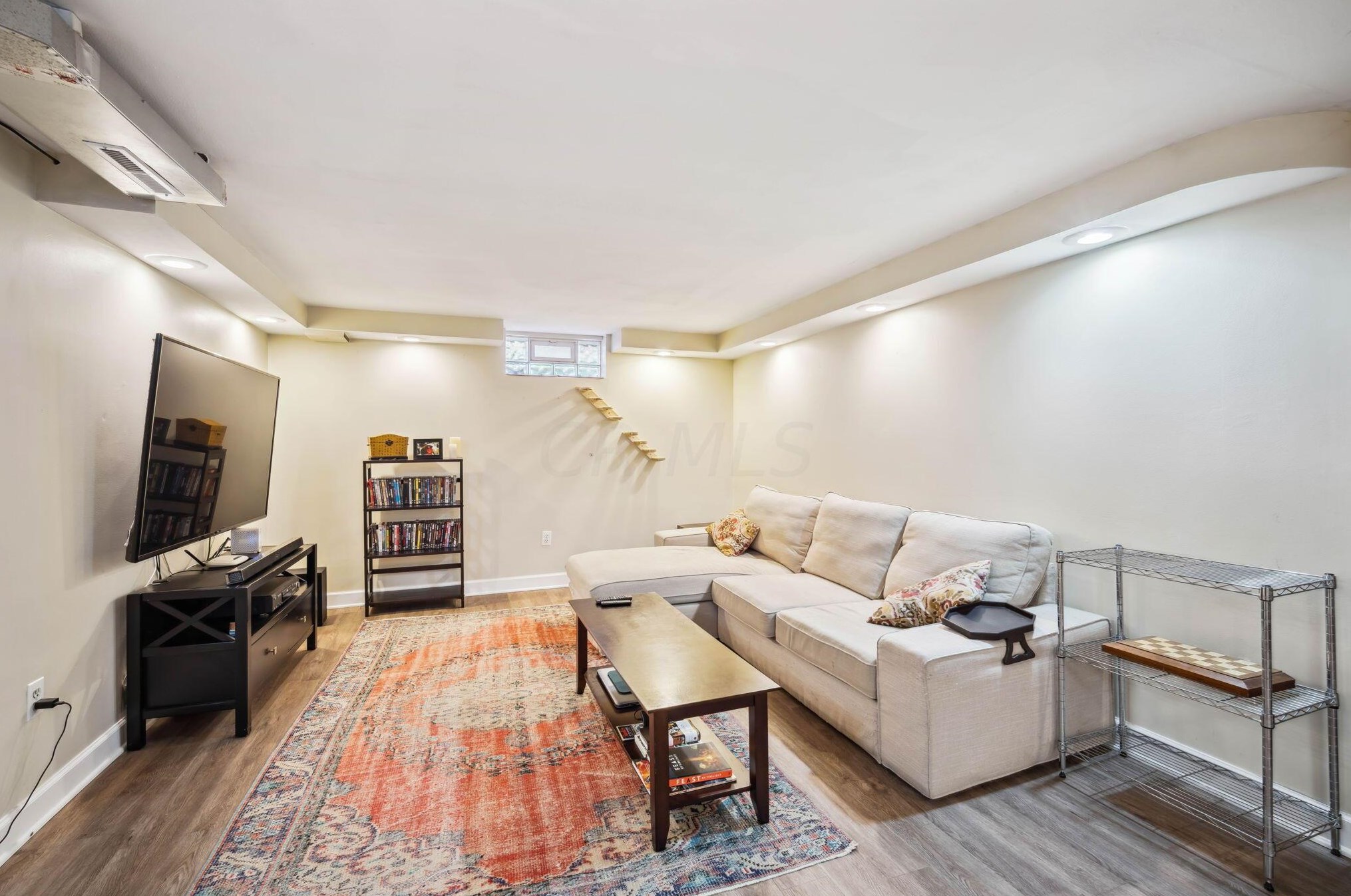 555 Chatham Rd, Columbus OH  43214-3321 exterior