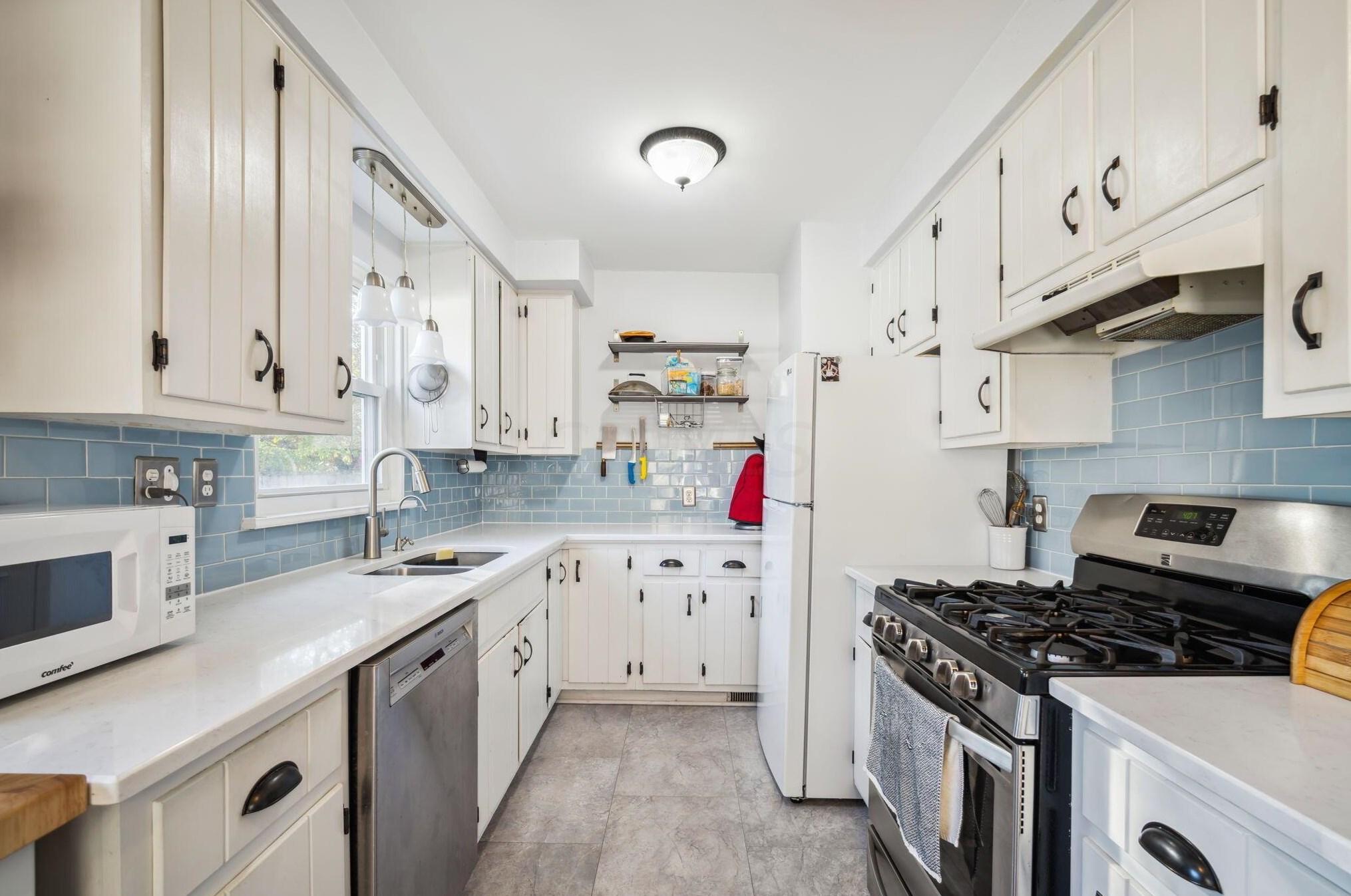 555 Chatham Rd, Columbus OH  43214-3321 exterior