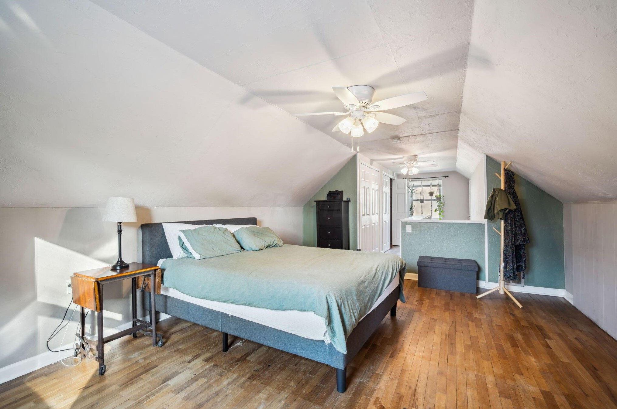 555 Chatham Rd, Columbus OH  43214-3321 exterior