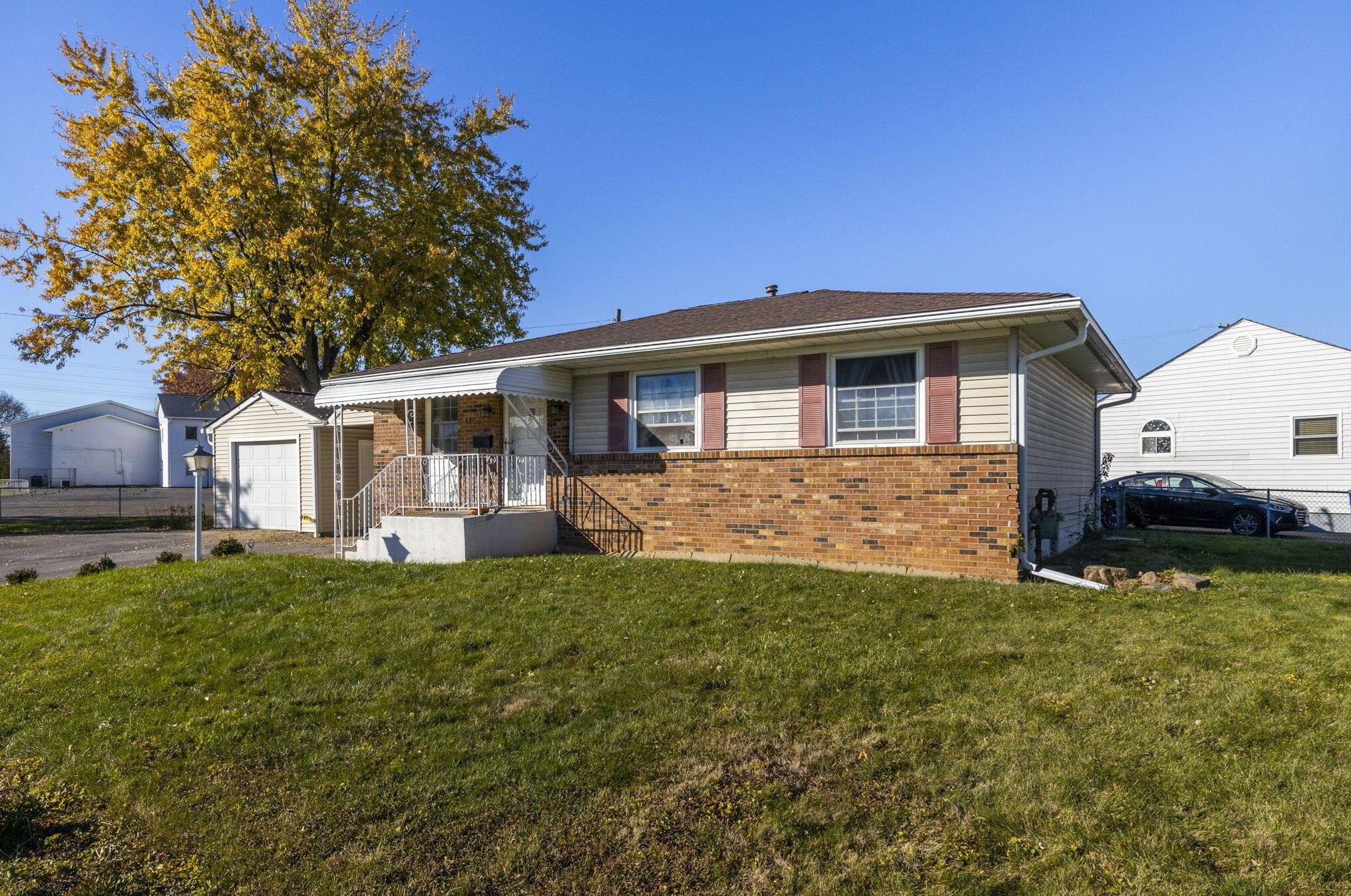 592 Glendora Rd, Columbus OH  43207-4136 exterior