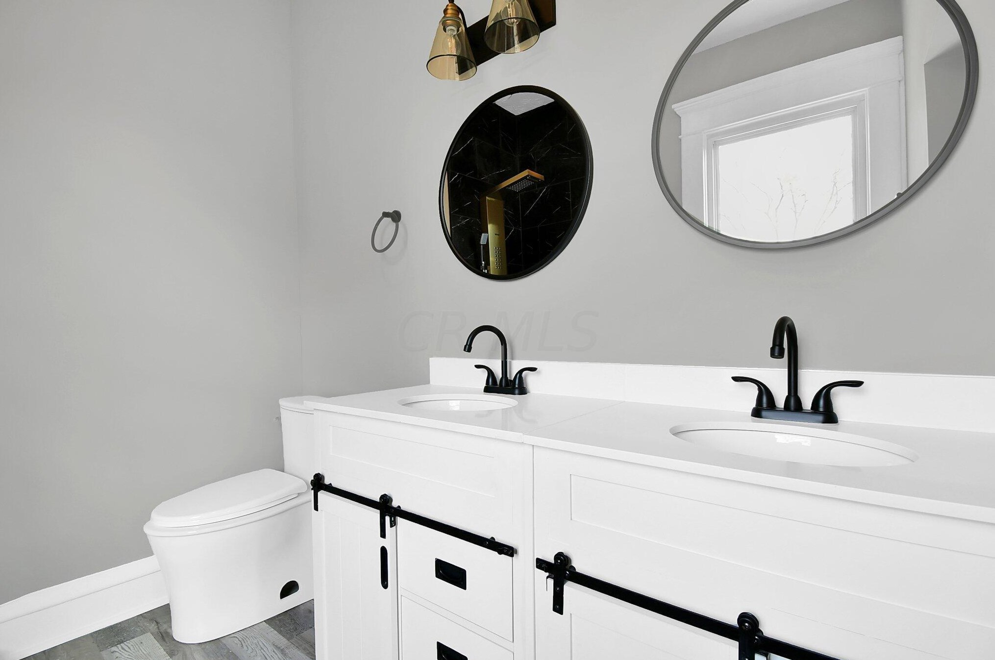 953 Studer Ave, Columbus OH 43206-3214 exterior