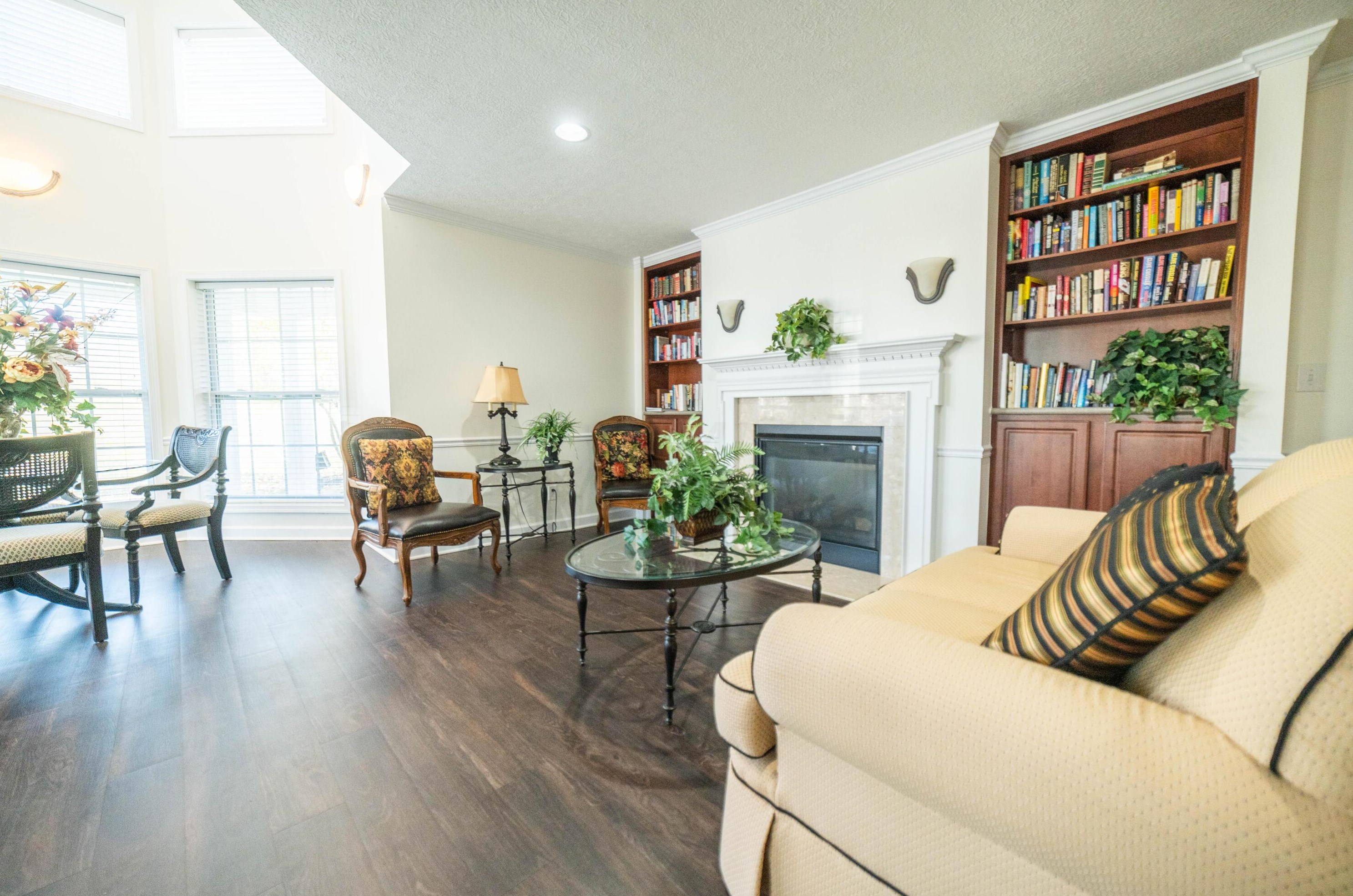 1407 Epworth Forest Dr, Lancaster OH  43130-7755 exterior
