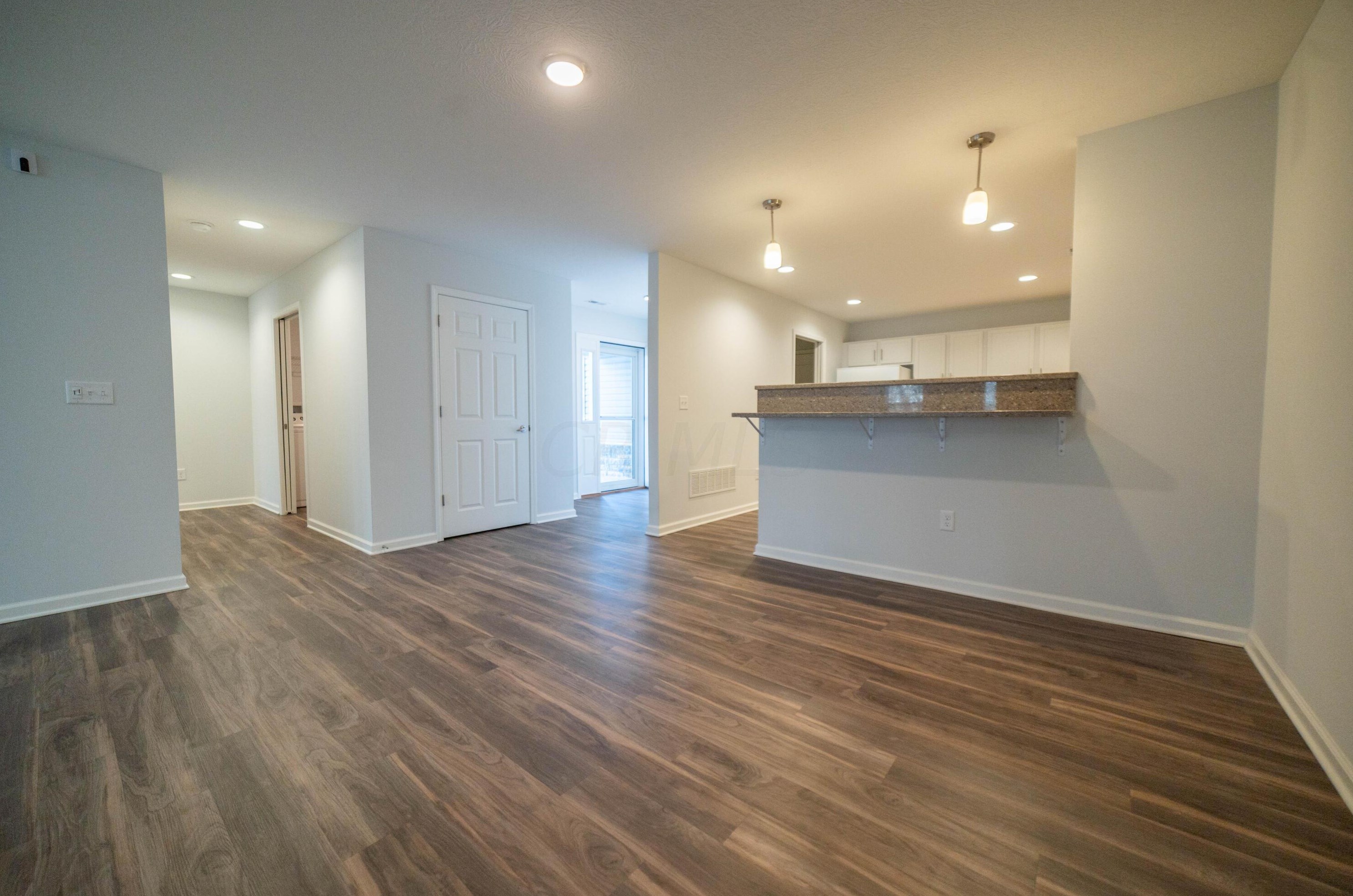 1407 Epworth Forest Dr, Lancaster OH  43130-7755 exterior