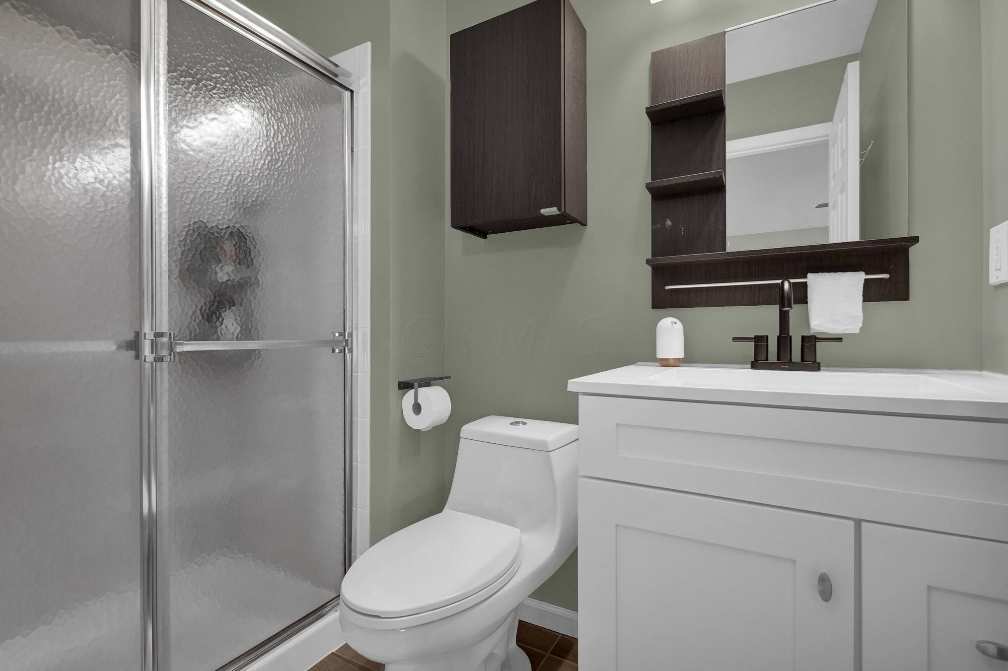 2859 Alderwood Dr, Columbus OH  43219-5044 exterior