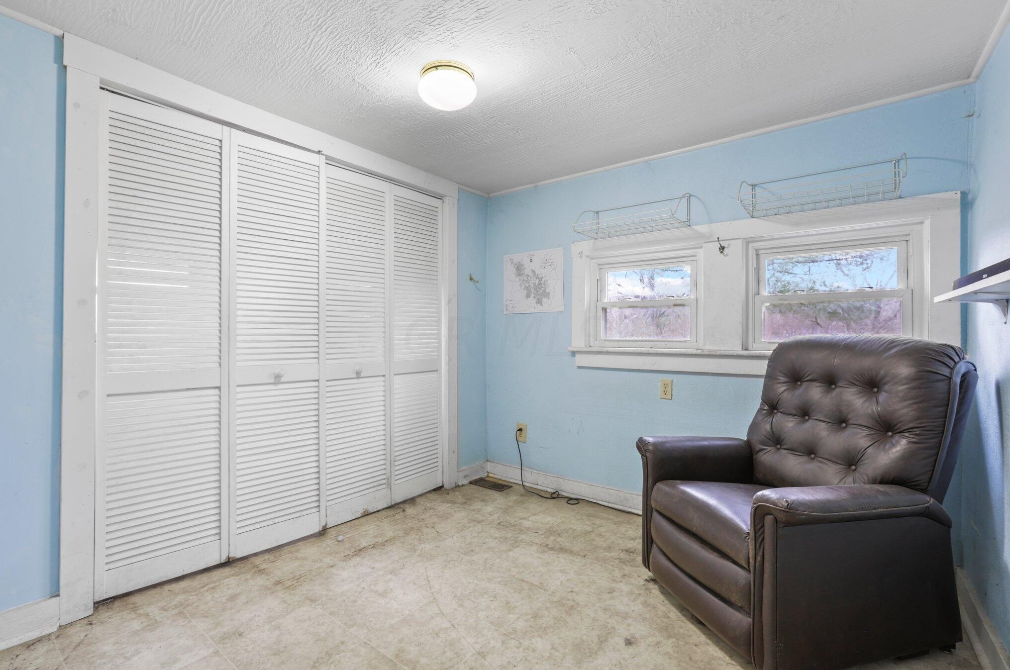 713 Grace Ave, Coshocton OH  43812-1017 exterior