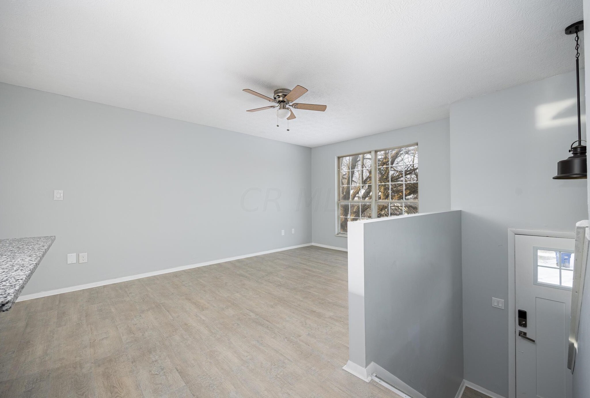 4066 Acres Dr, Columbus OH  43207-4639 exterior