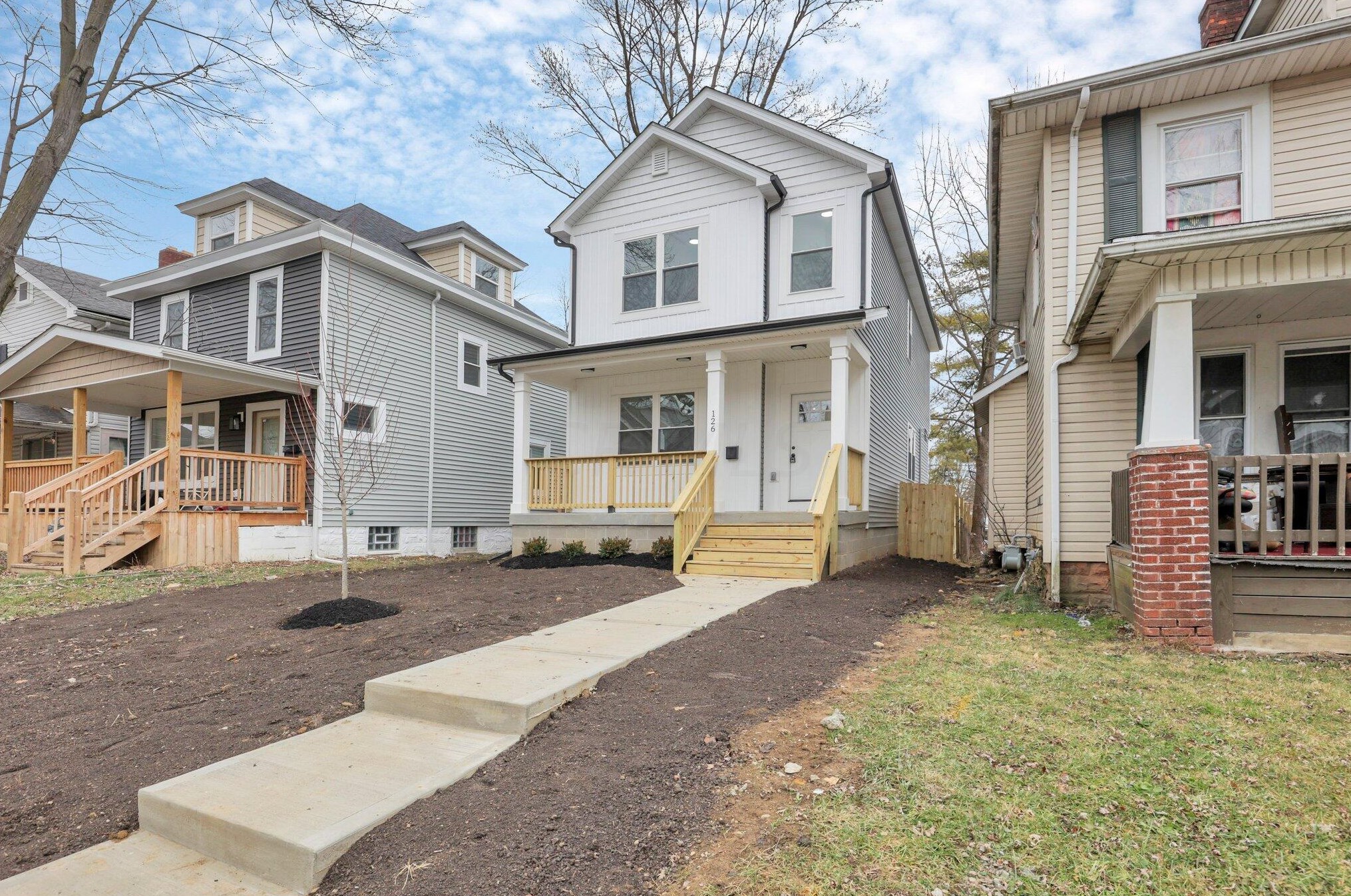 126 Burgess Ave, Columbus OH  43204-3303 exterior
