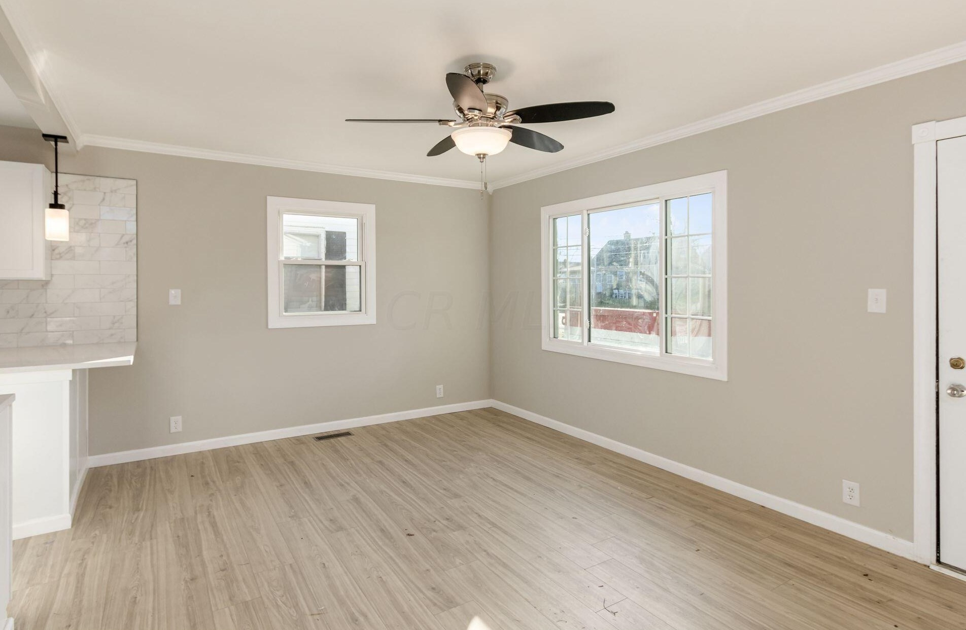 1364 Huy Rd, Columbus OH 43224-3558 exterior