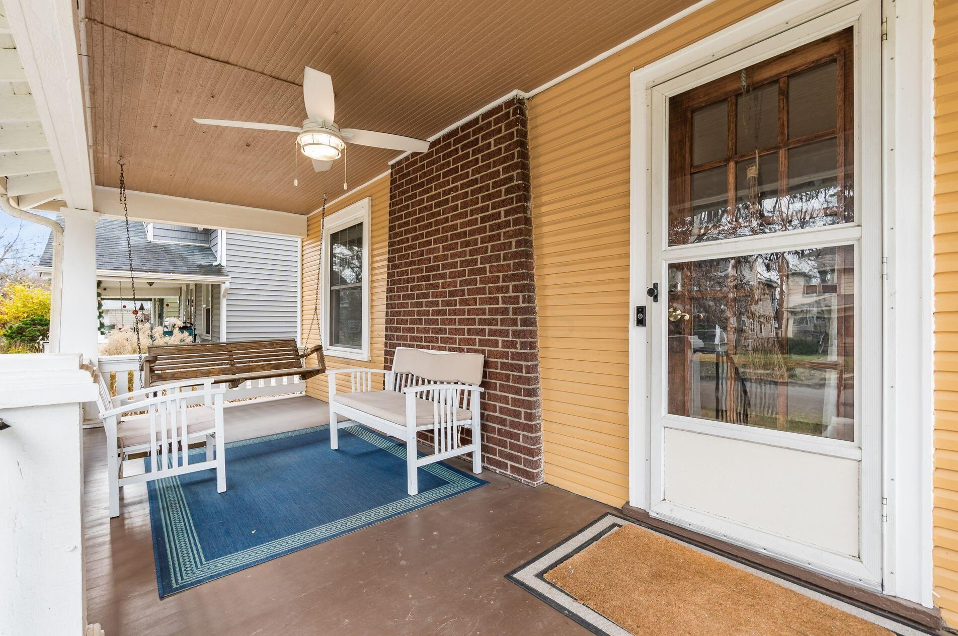 845 Cassingham Rd, Columbus OH  43209-2436 exterior