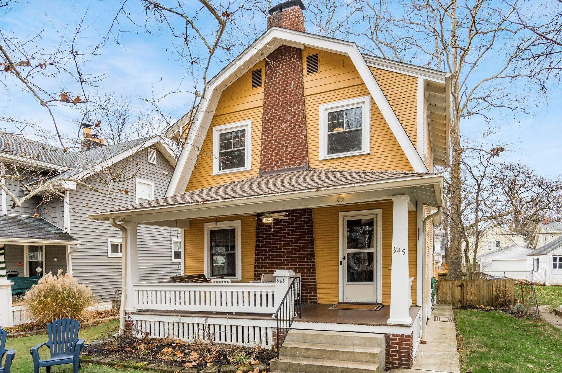 845 Cassingham Rd, Columbus OH  43209-2436 exterior