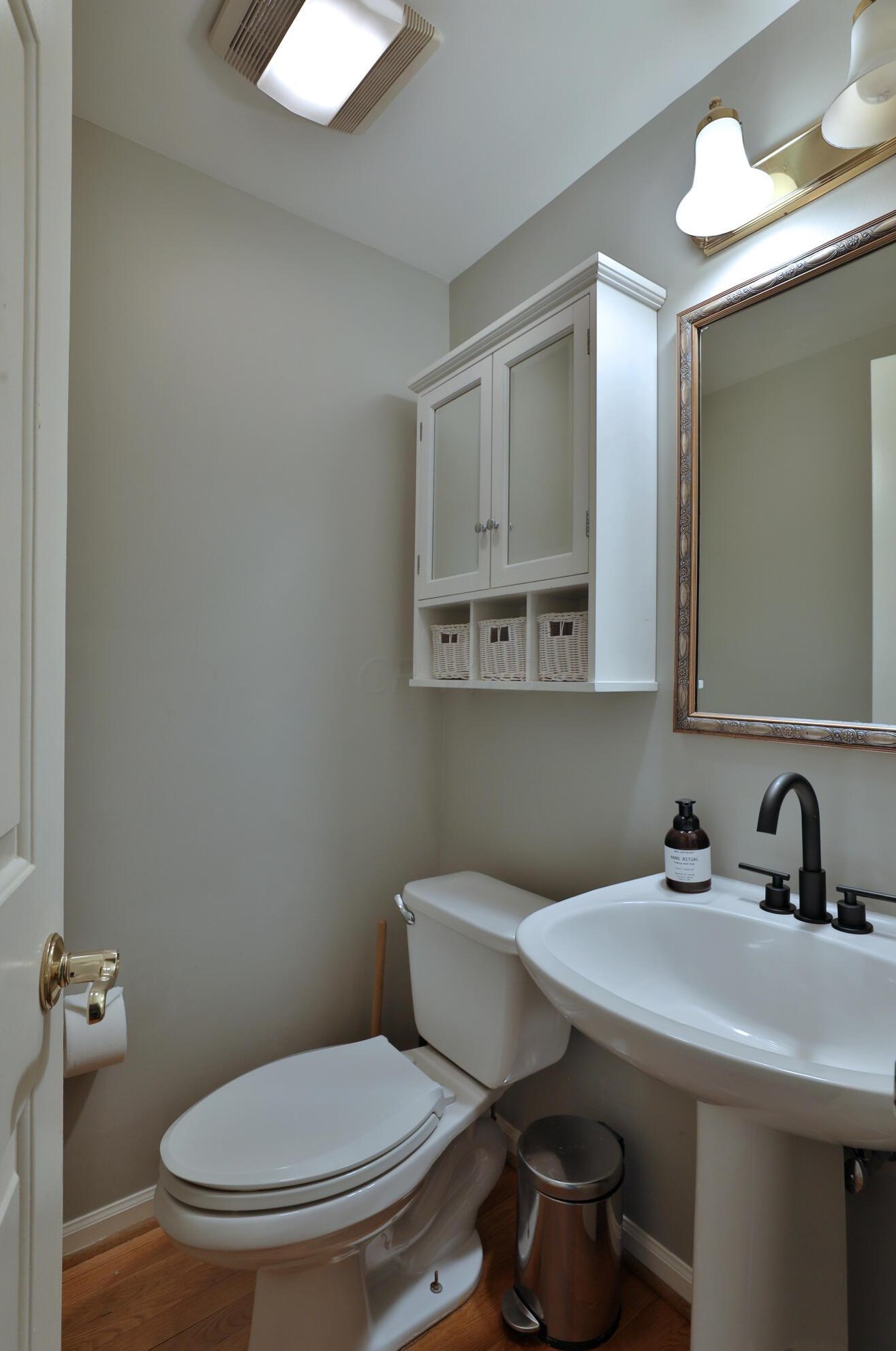 113 Riverglen Dr, Columbus OH 43085-3665 exterior