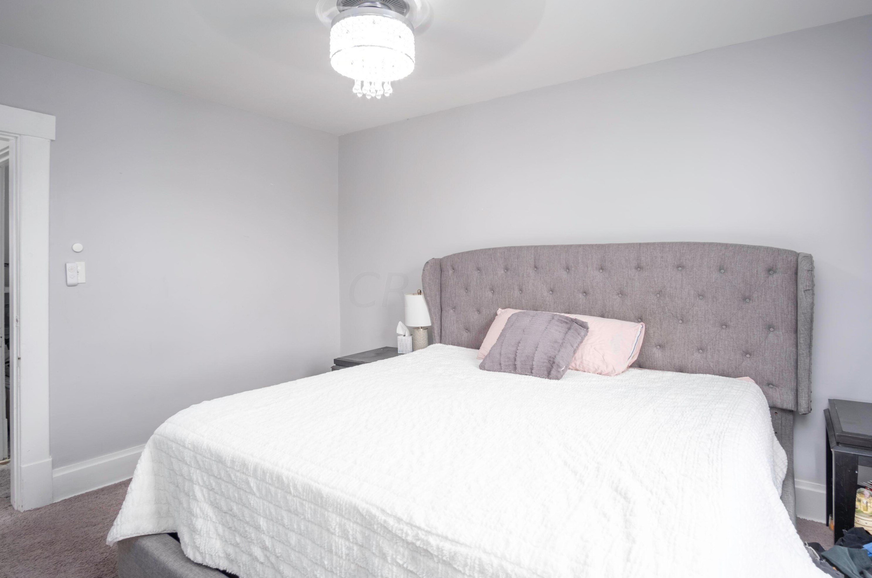 255 Warren Ave, Columbus OH  43204-3056 exterior