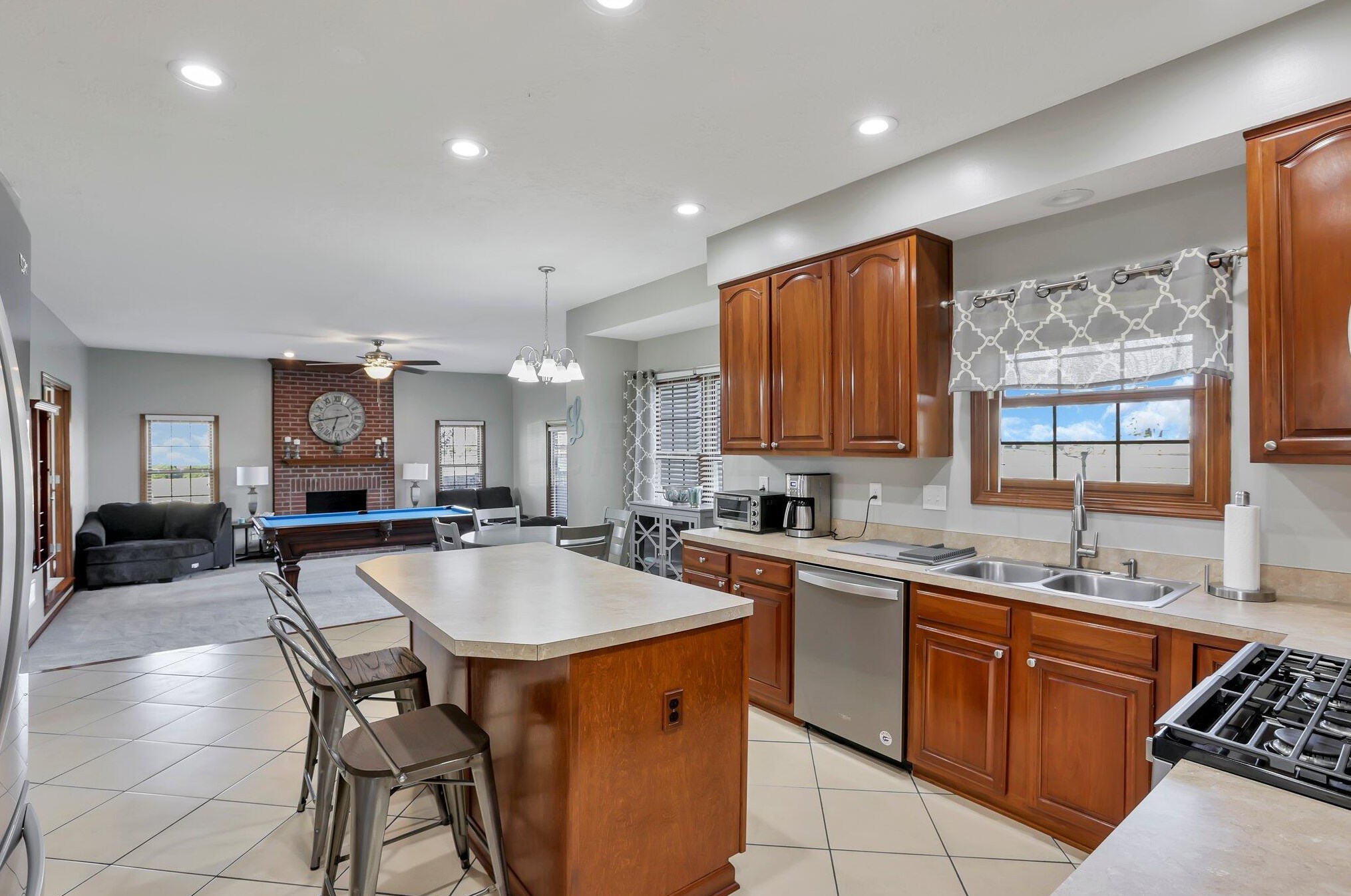 12500 Teal Ln, Pickerington OH  43147-8306 exterior