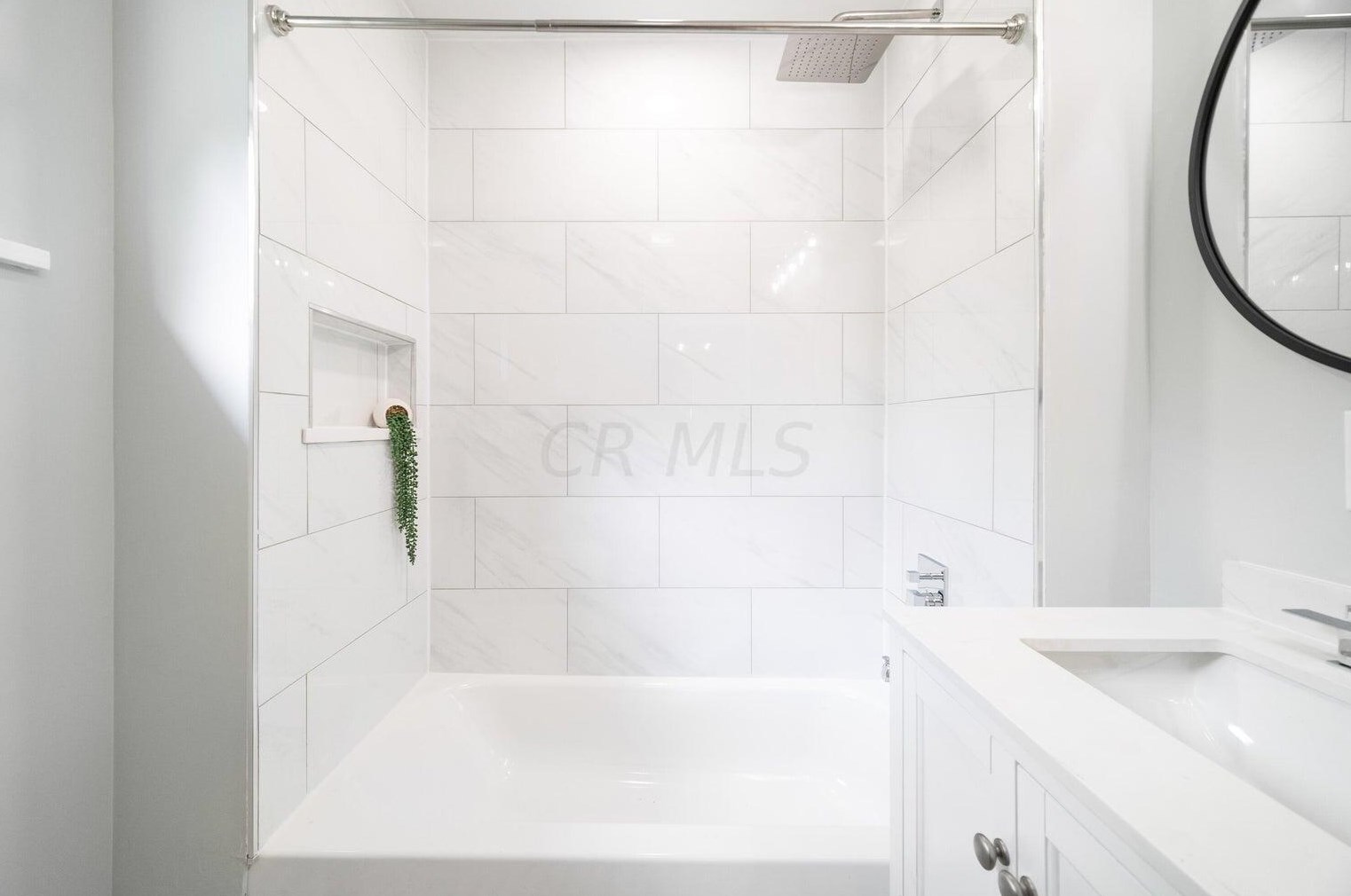 205 Oakley Ave, Columbus OH  43204-3218 exterior