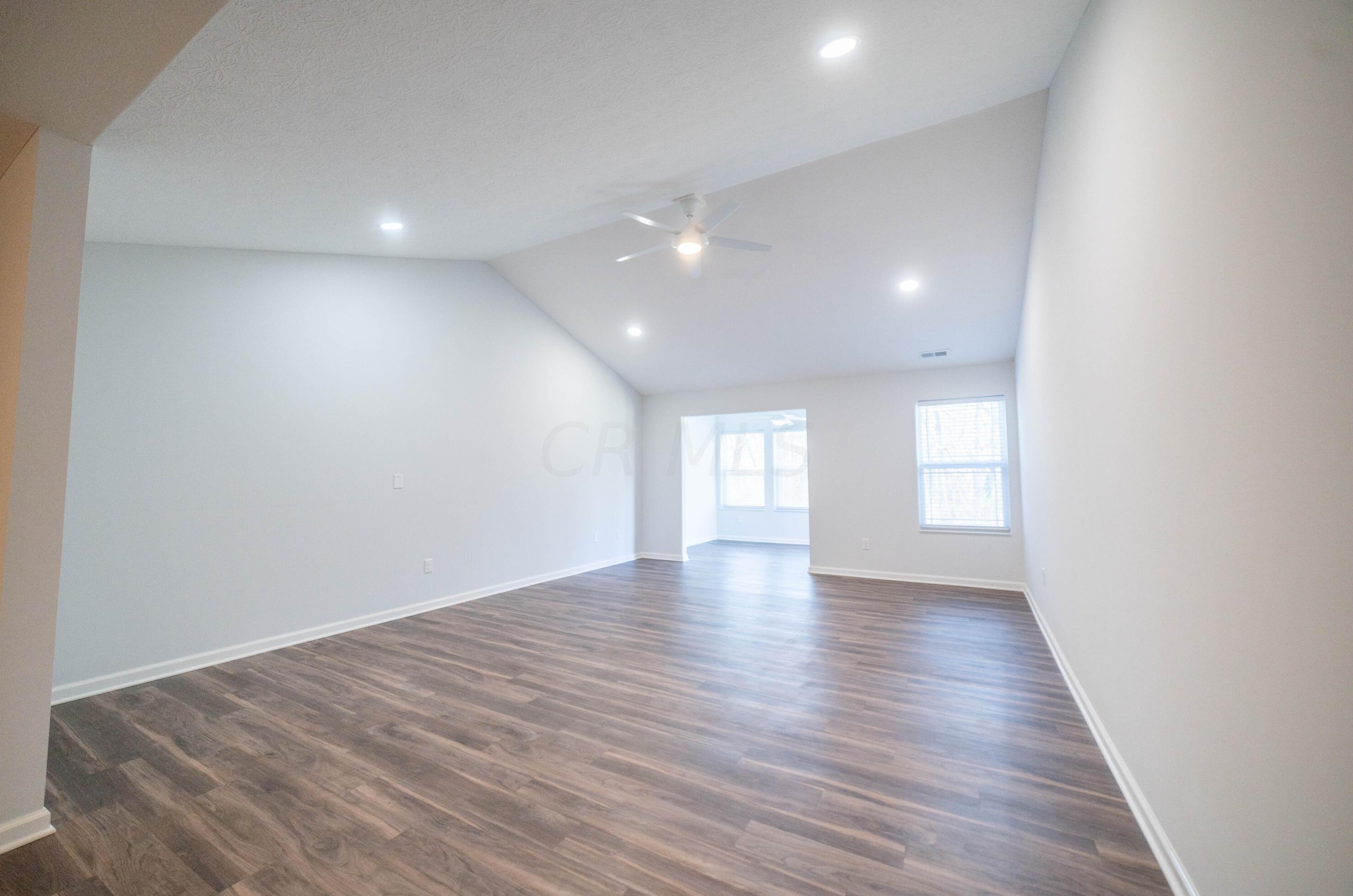 1407 Epworth Forest Dr, Lancaster OH  43130-7755 exterior