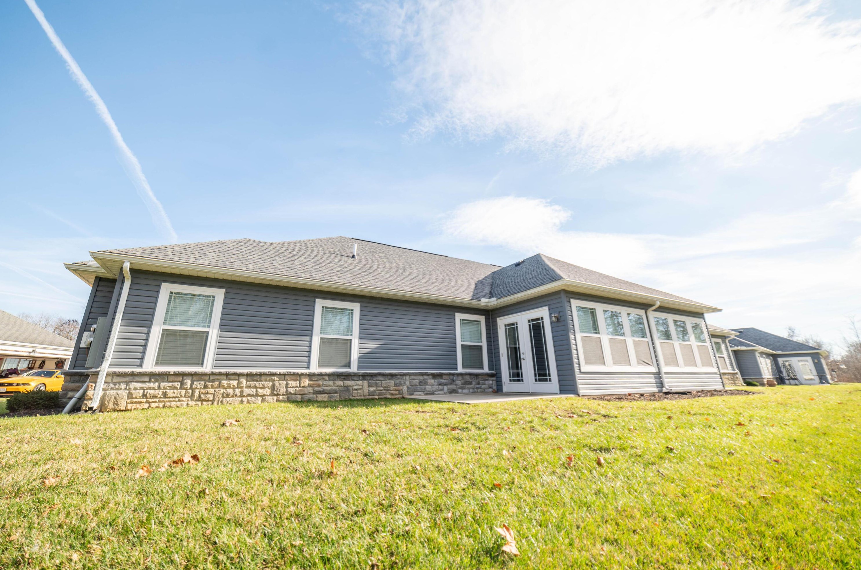 1407 Epworth Forest Dr, Lancaster OH  43130-7755 exterior