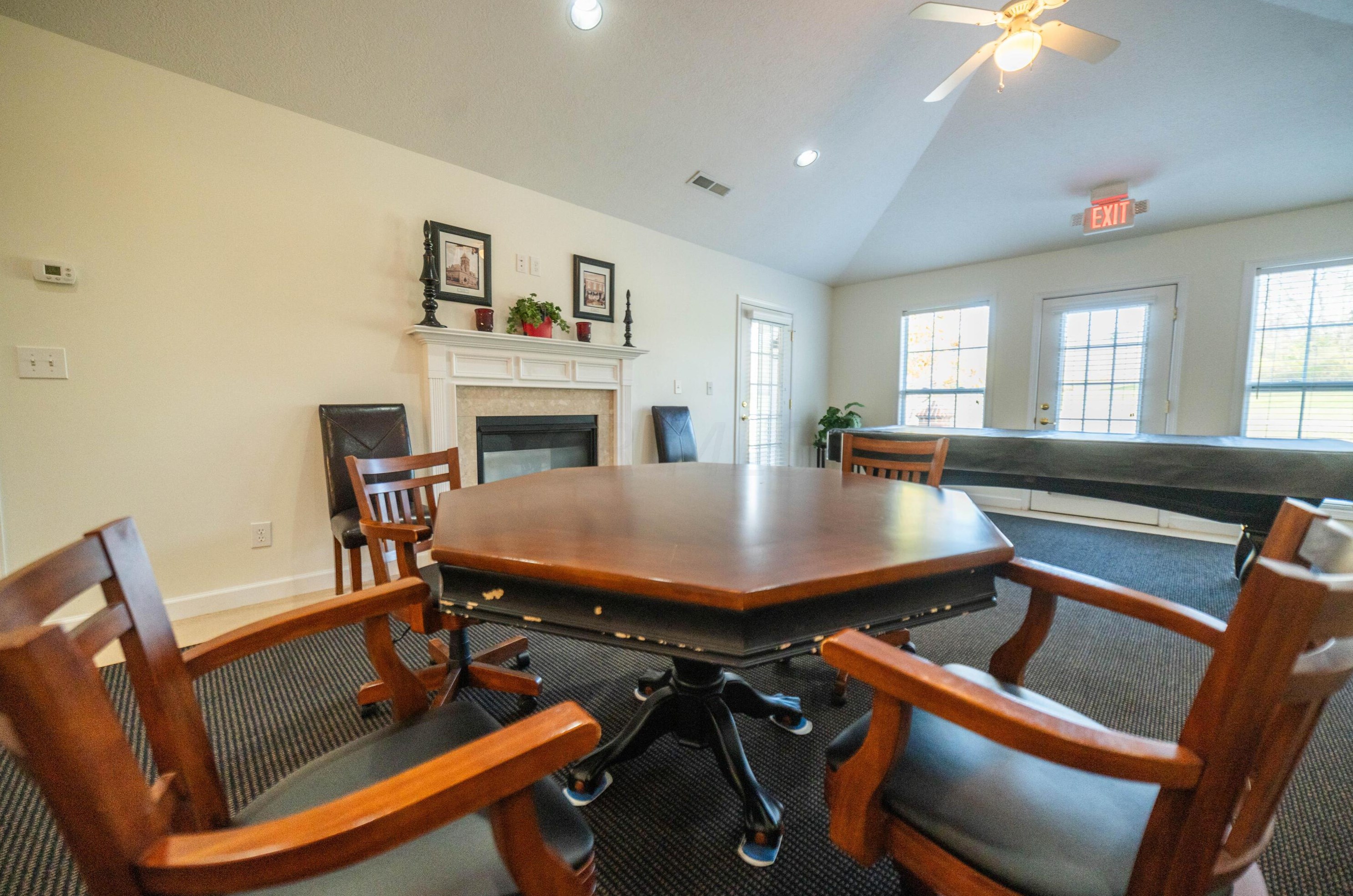 1407 Epworth Forest Dr, Lancaster OH  43130-7755 exterior