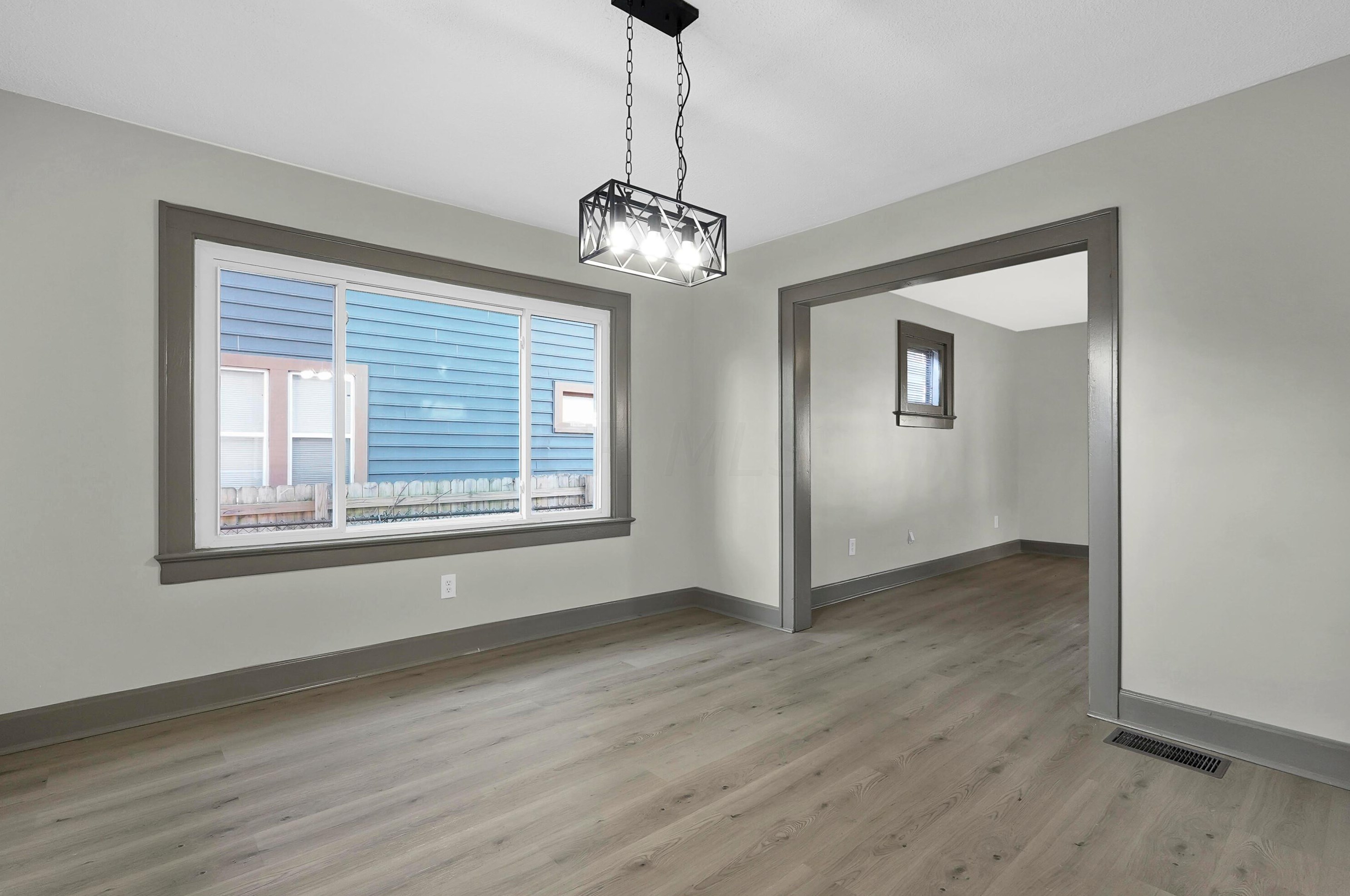 314 Ogden Ave, Columbus OH  43204-3147 exterior