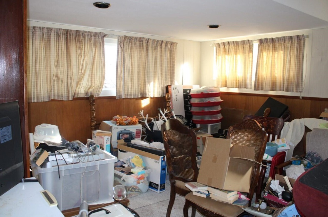 1000 Poling Dr, Columbus OH 43224-1956 exterior