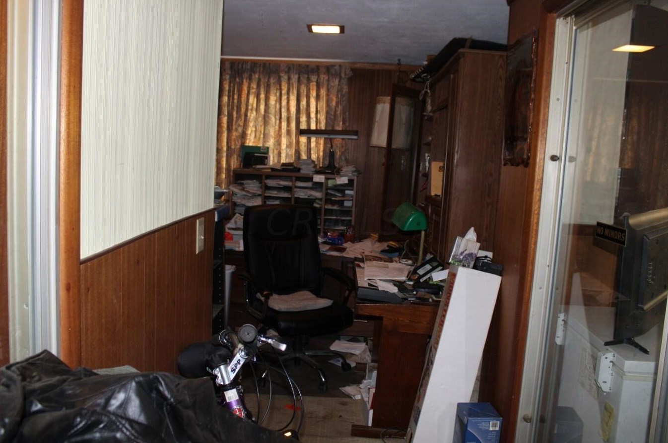 1000 Poling Dr, Columbus OH 43224-1956 exterior