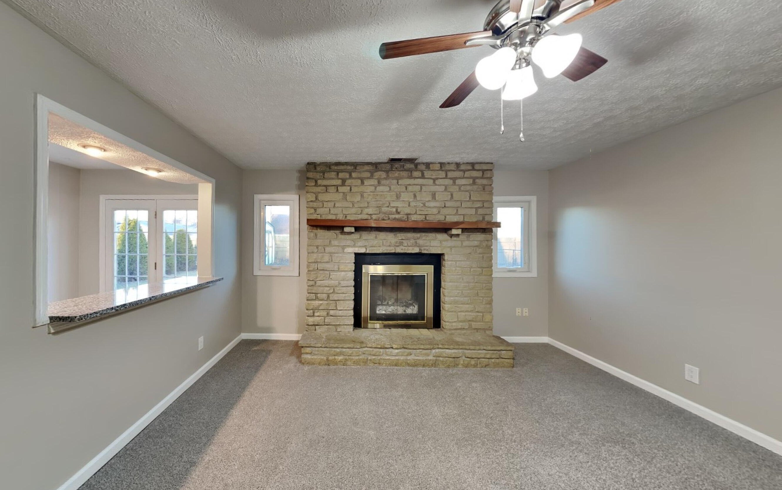 242 Danhurst Rd, Columbus OH 43228-1343 exterior