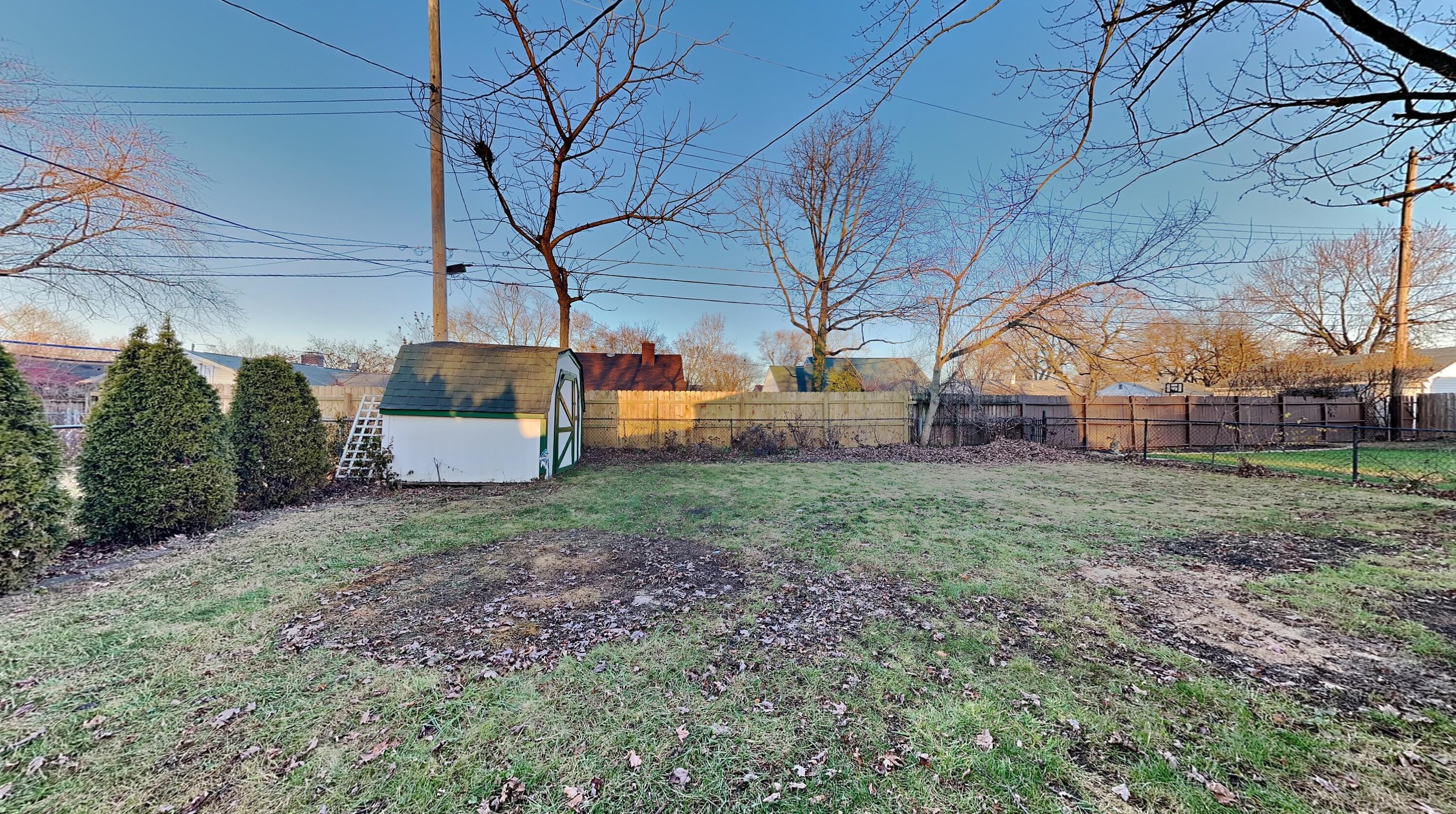 242 Danhurst Rd, Columbus OH 43228-1343 exterior