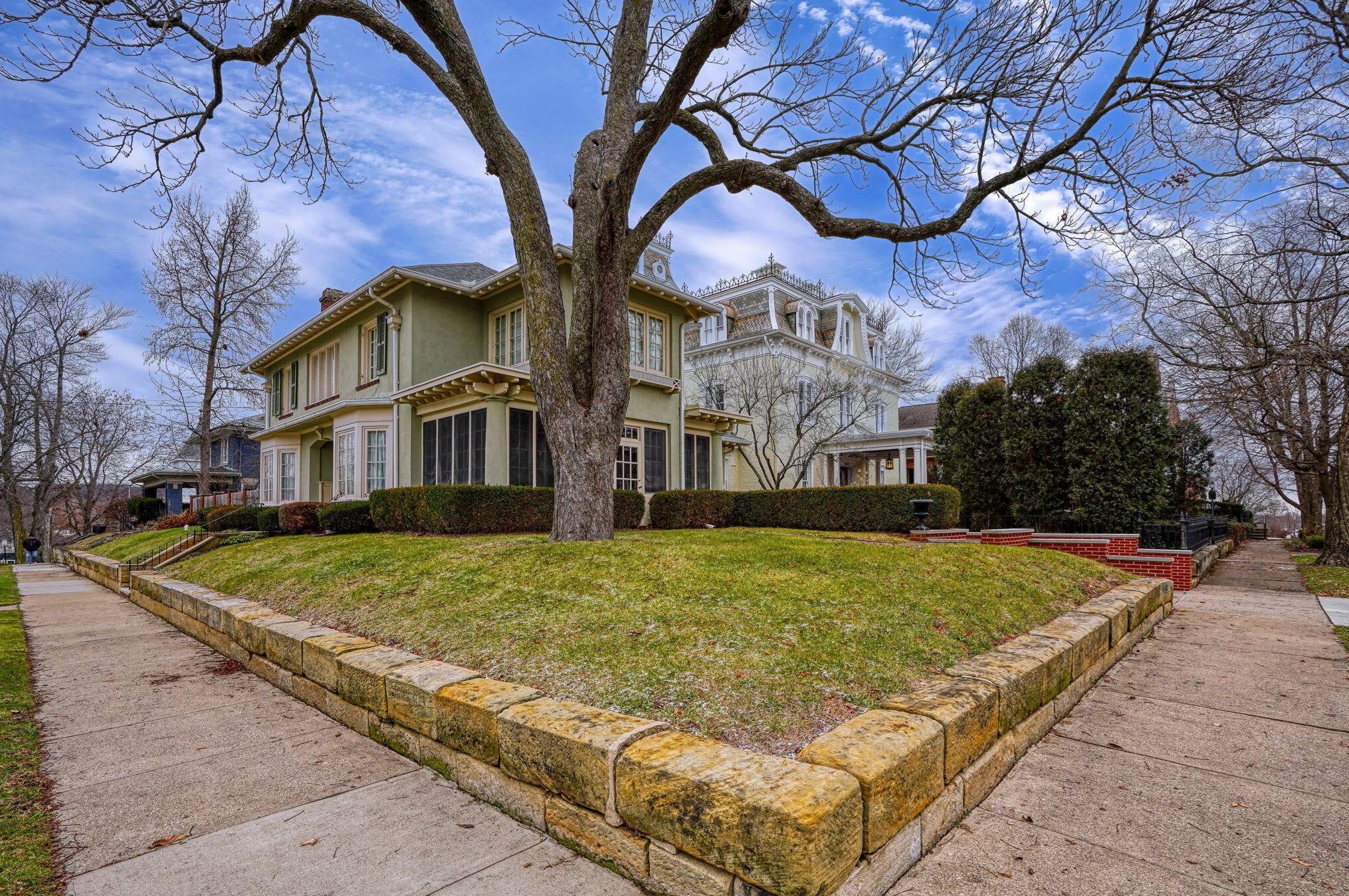 306 High St, Lancaster OH  43130-4427 exterior