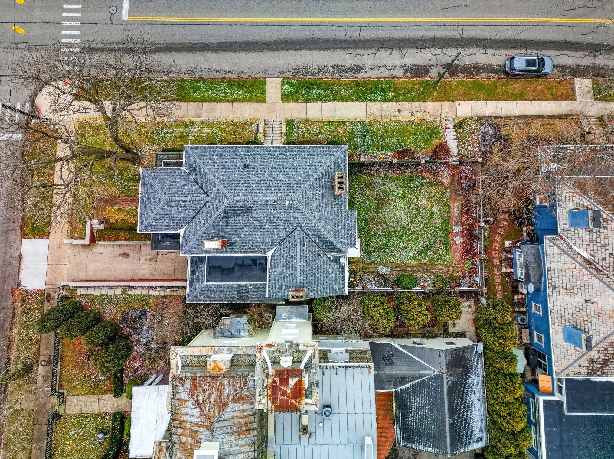 306 High St, Lancaster OH  43130-4427 exterior