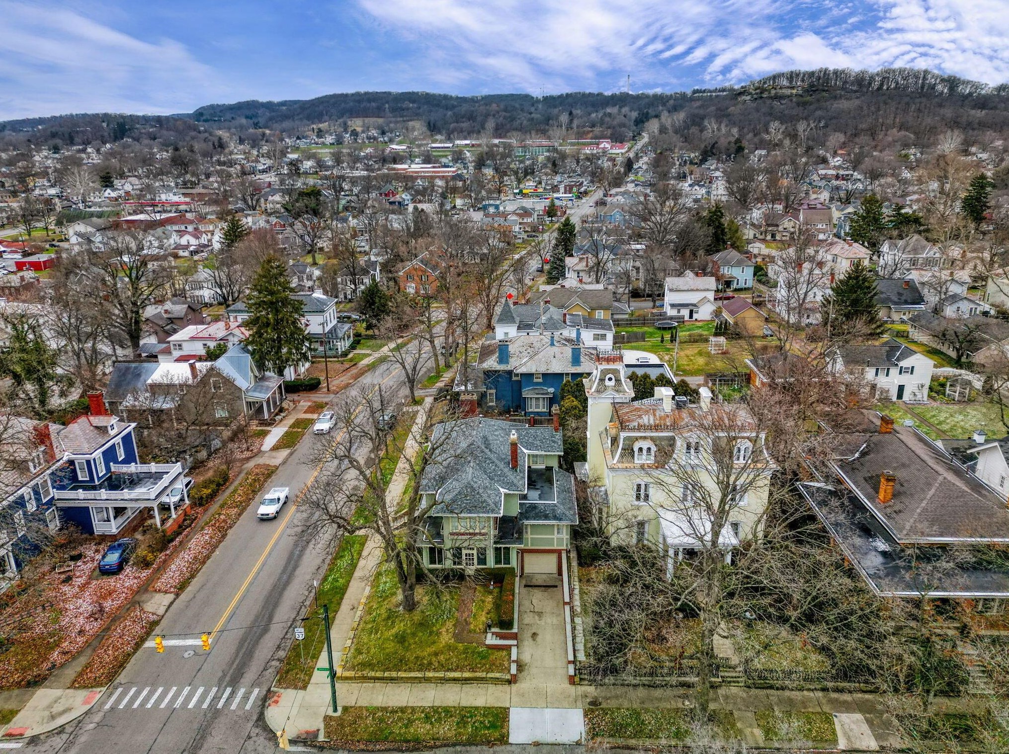 306 High St, Lancaster OH  43130-4427 exterior