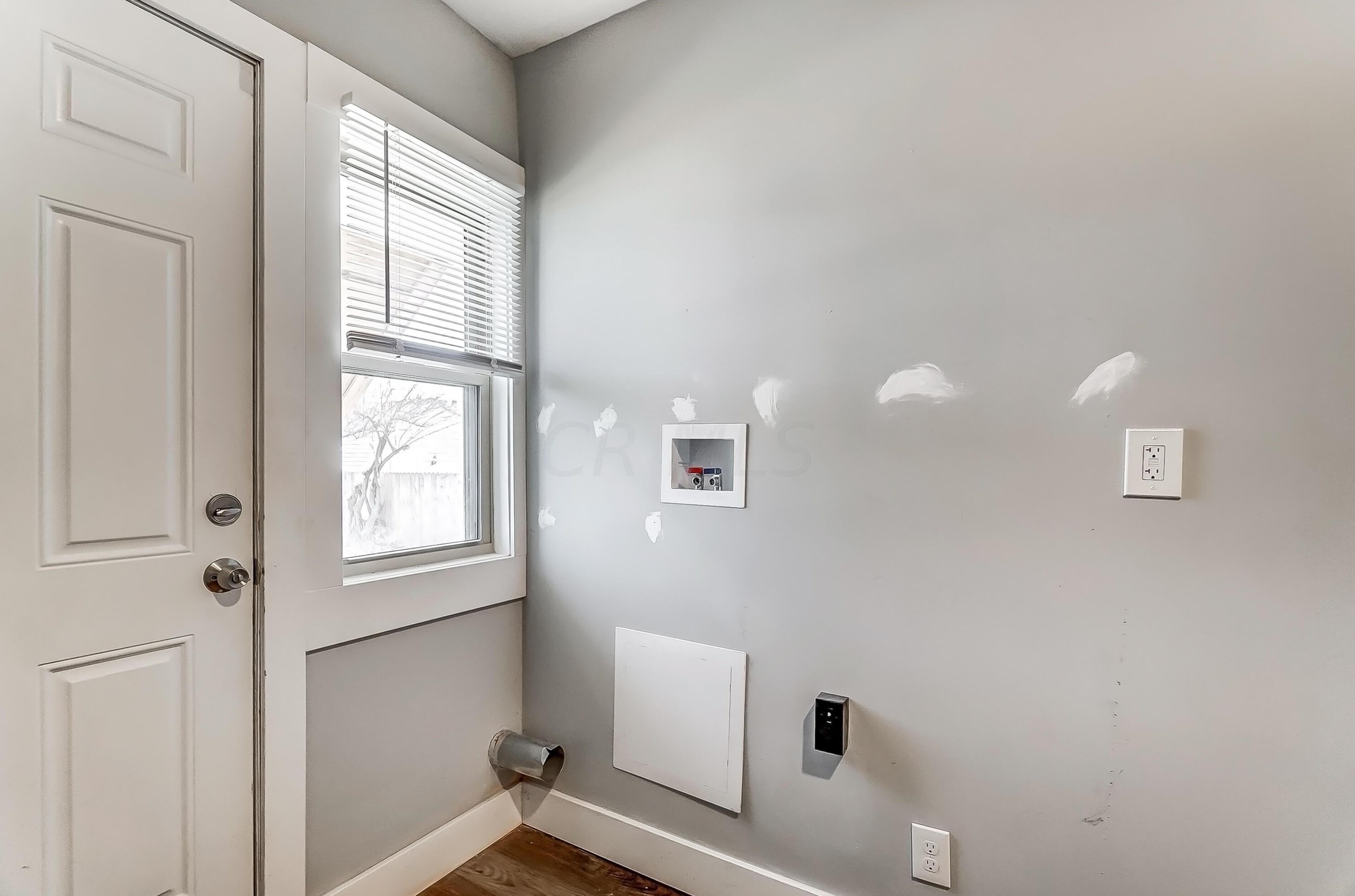 954 Ohio Ave, Columbus OH 43206-1559 exterior