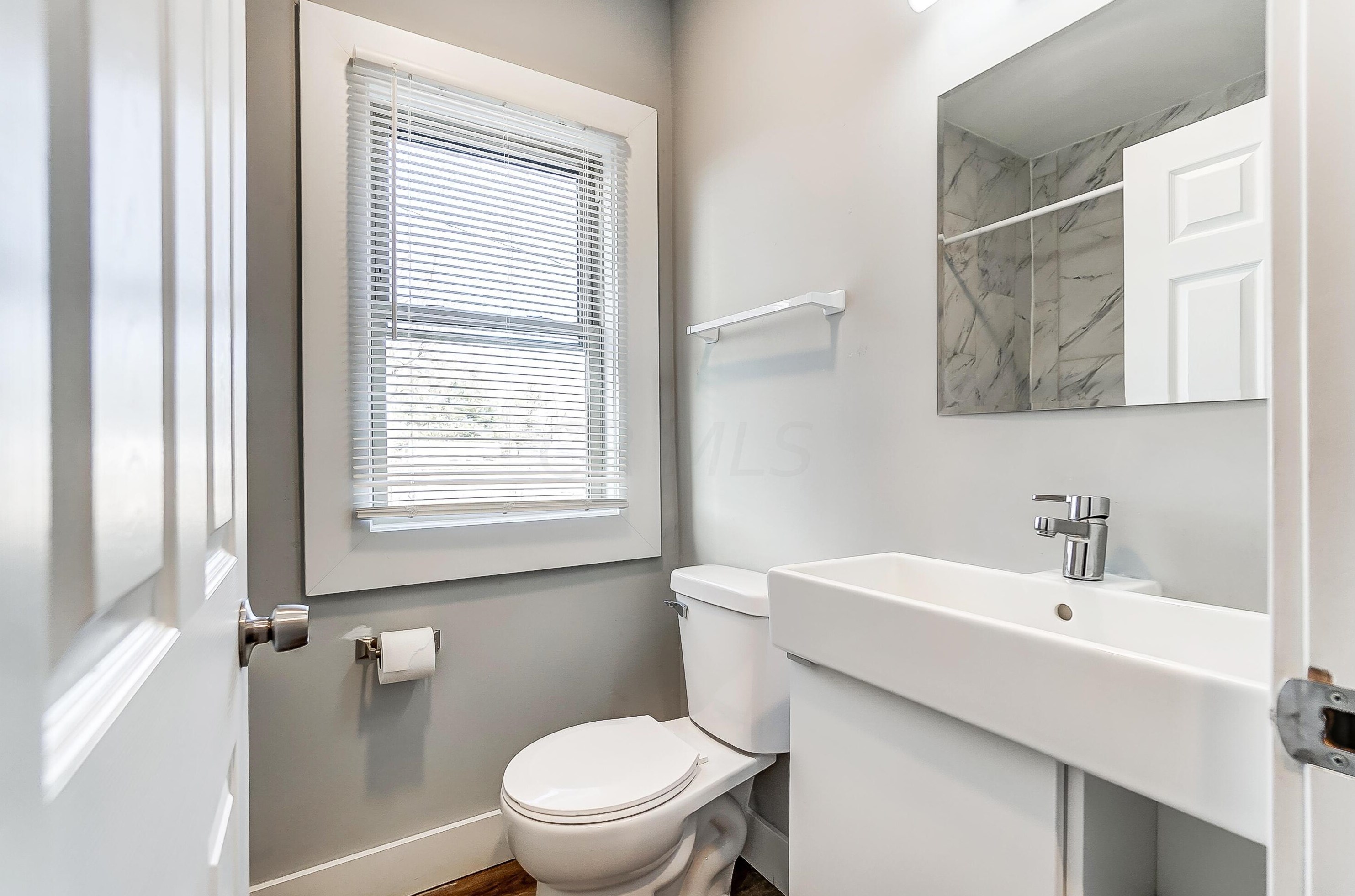 954 Ohio Ave, Columbus OH 43206-1559 exterior