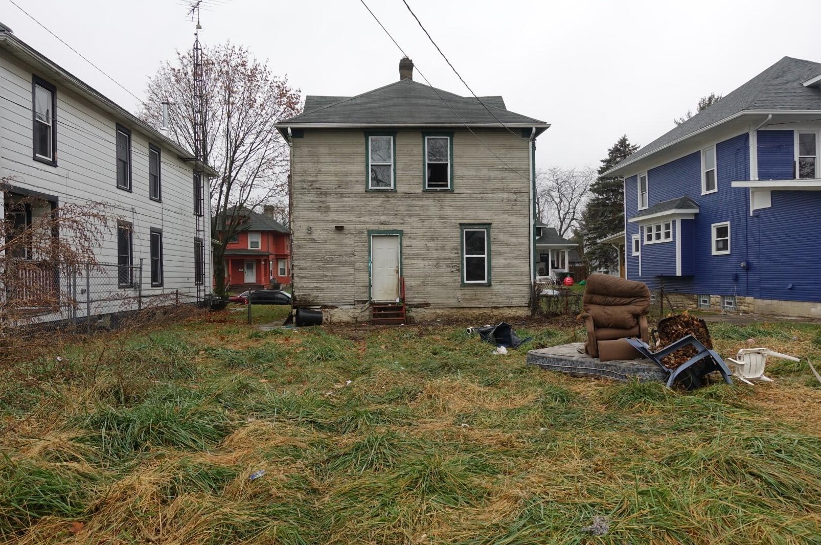 1414 Woodward Ave, Springfield OH  45506-2736 exterior