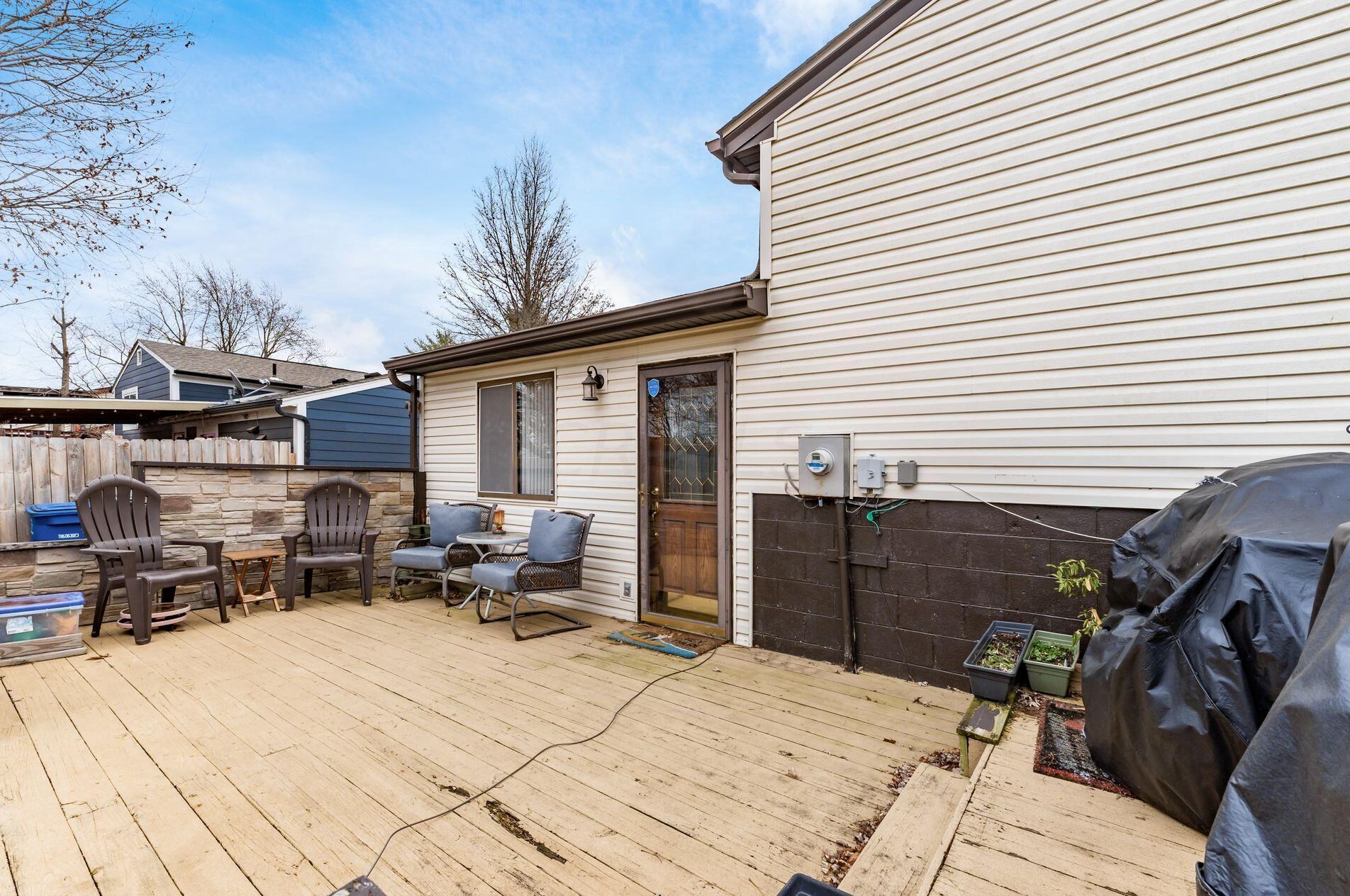 2818 Palisades Ave, Columbus OH  43207-3547 exterior