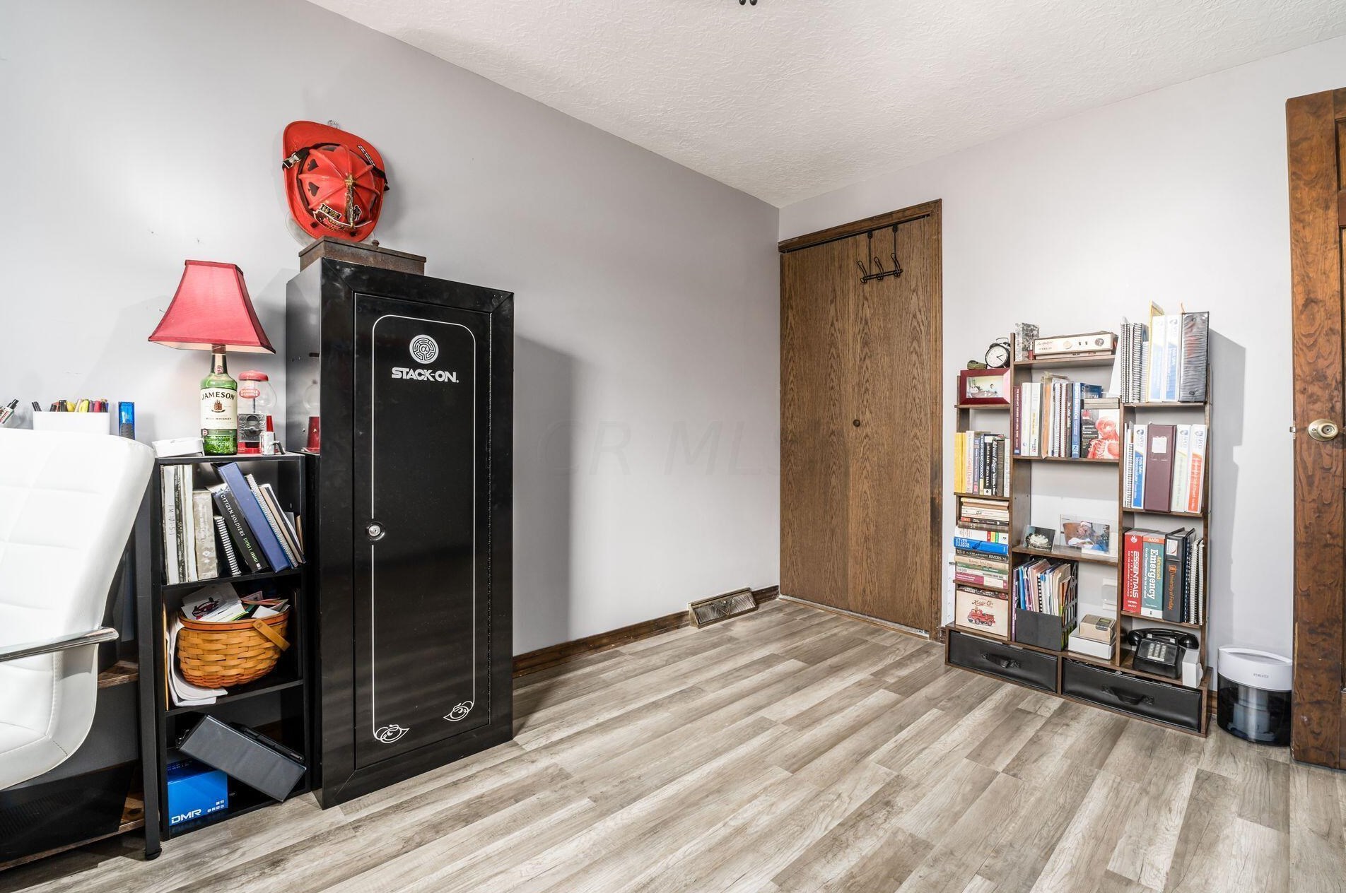 2818 Palisades Ave, Columbus OH  43207-3547 exterior