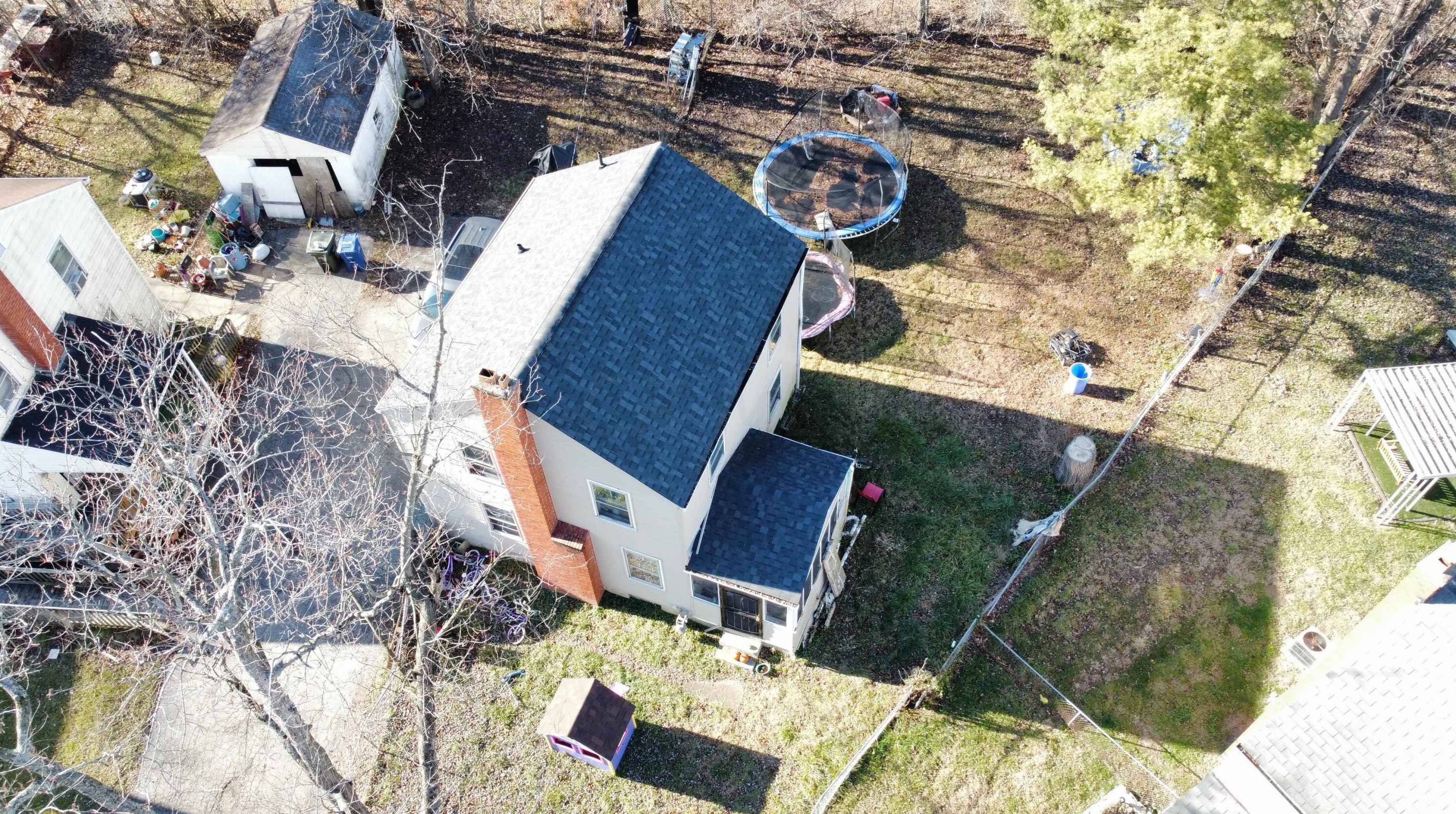 2453 Delbert Rd, Columbus OH  43211-1882 exterior