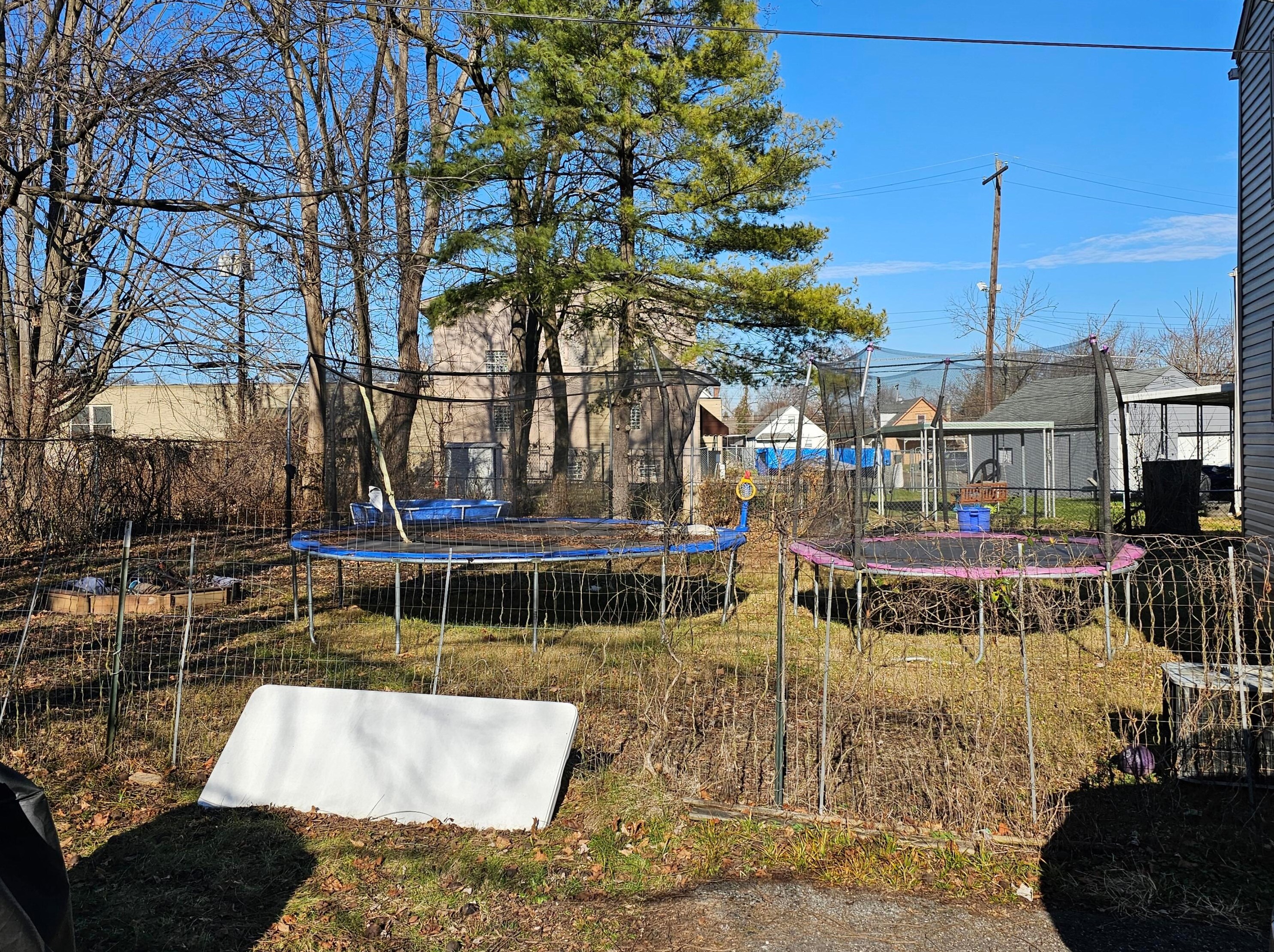 2453 Delbert Rd, Columbus OH  43211-1882 exterior