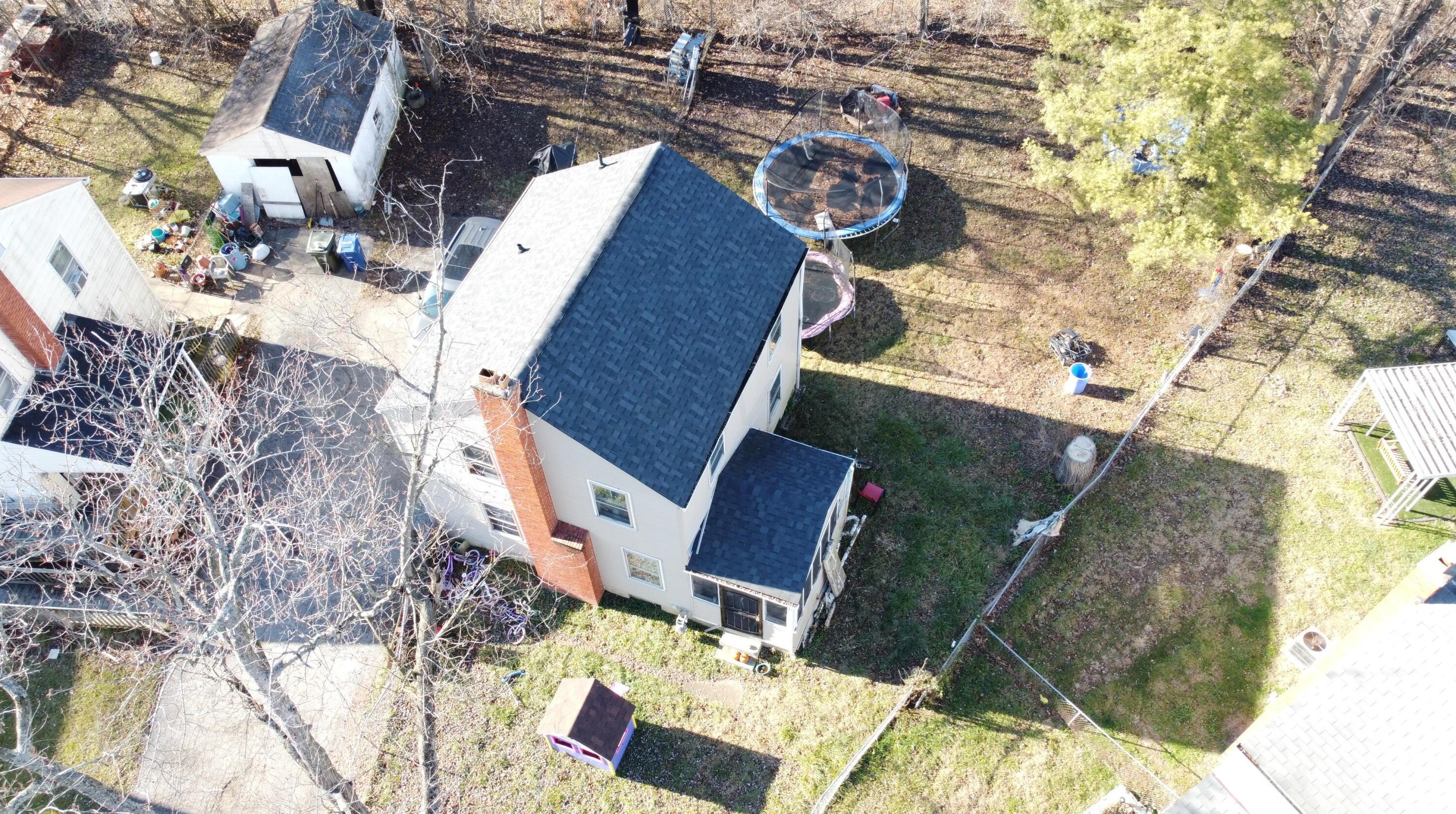 2453 Delbert Rd, Columbus OH  43211-1882 exterior