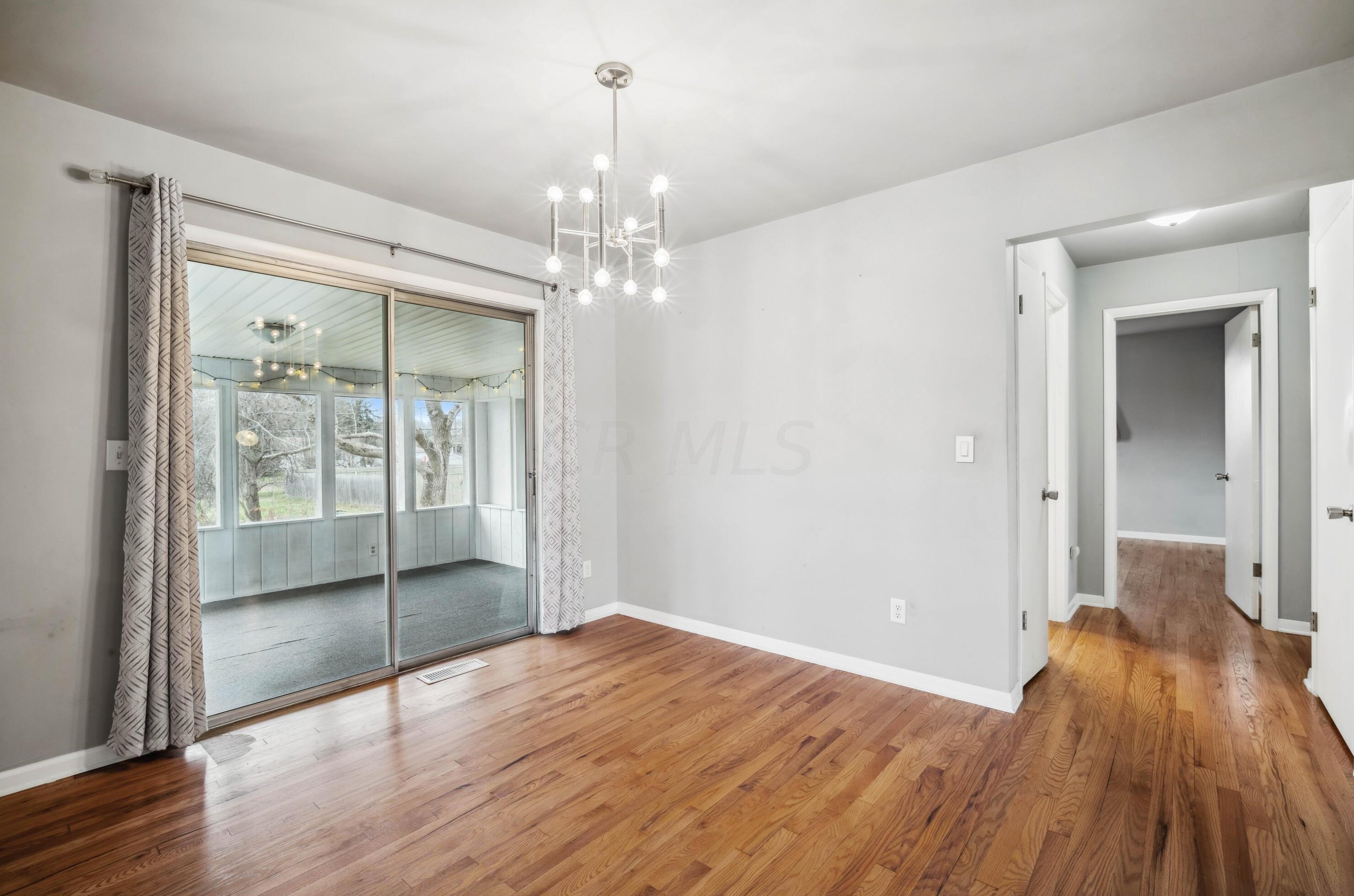 2319 Bellevue Ave, Columbus OH 43207-2504 exterior