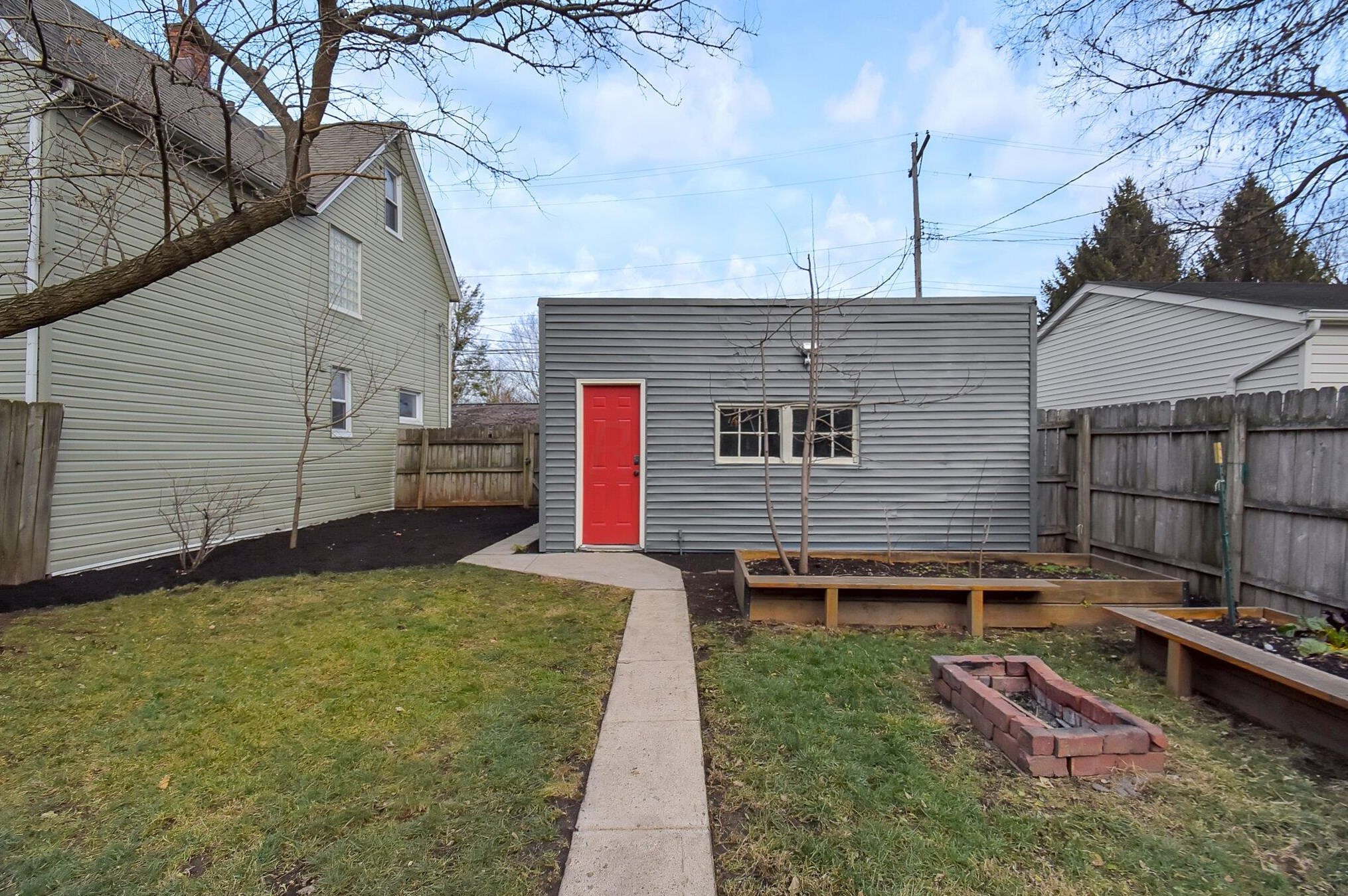 306 Mithoff St, Columbus OH  43206-3530 exterior