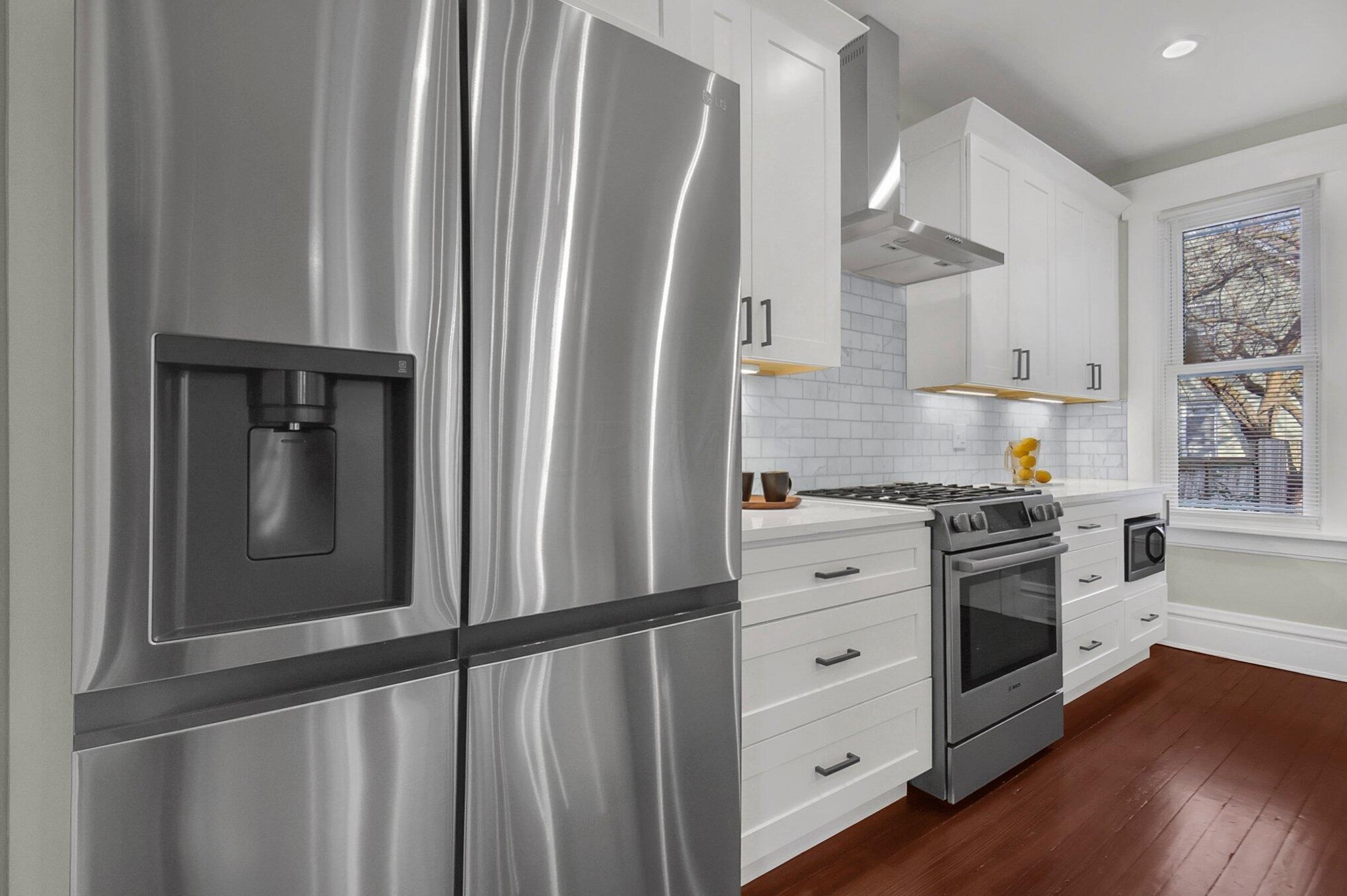 306 Mithoff St, Columbus OH  43206-3530 exterior