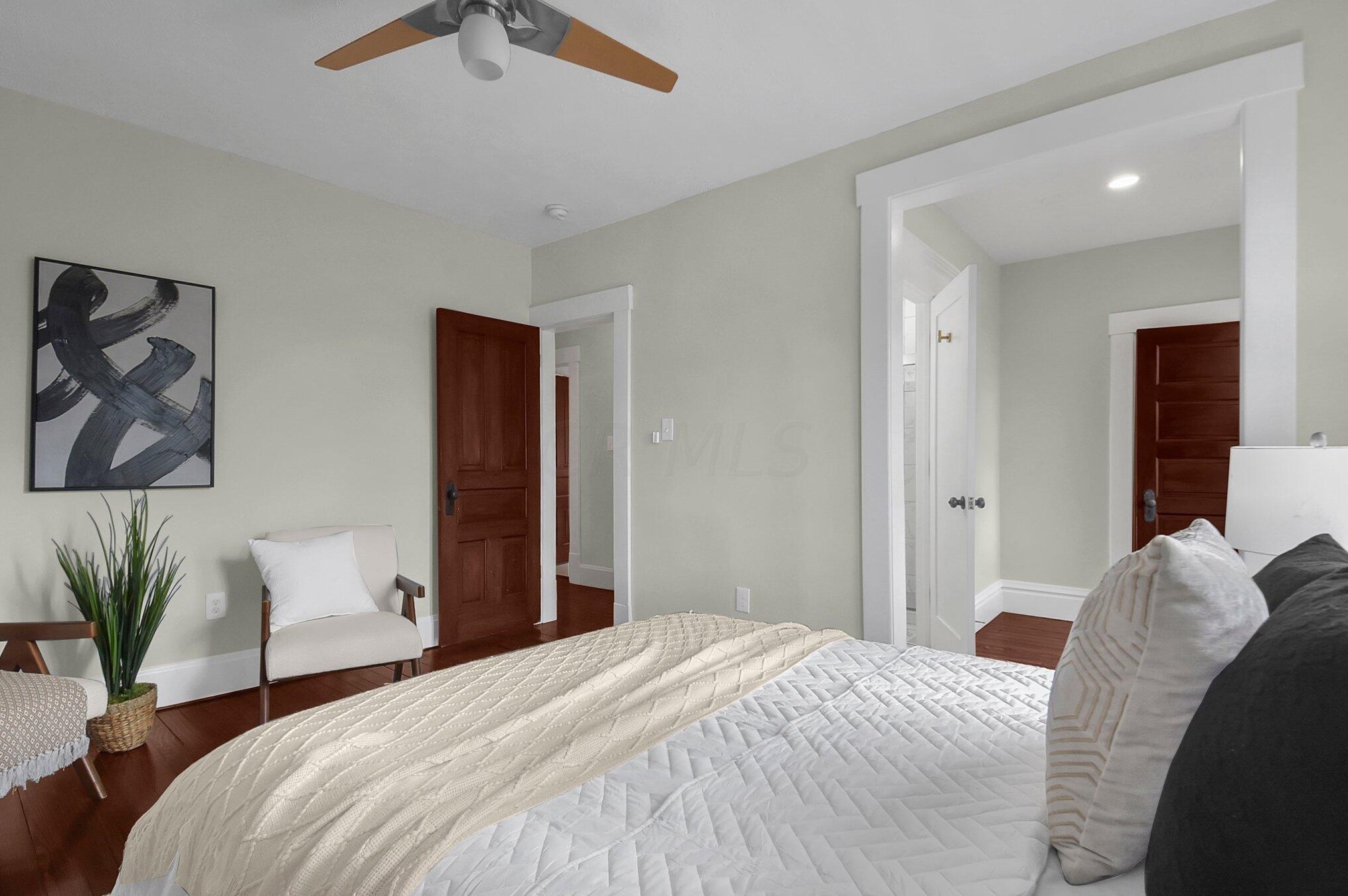 306 Mithoff St, Columbus OH  43206-3530 exterior