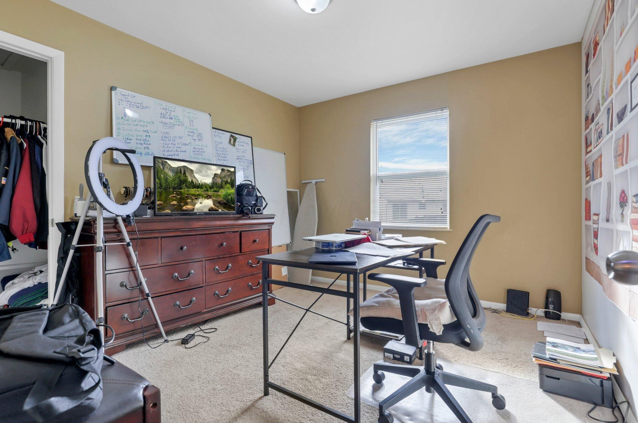 3719 Mccarley Dr, Columbus OH 43228-3134 exterior